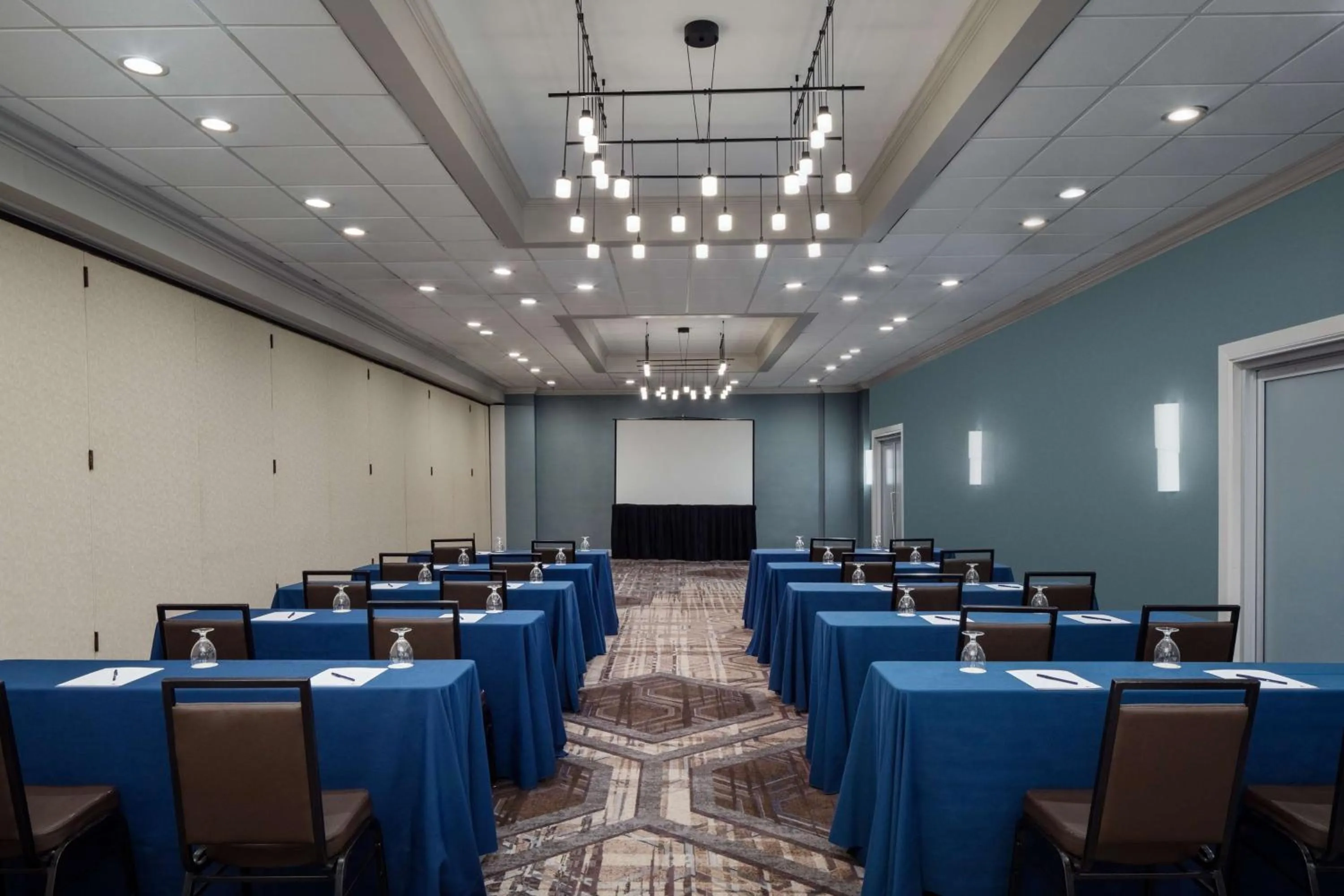 Meeting/conference room in DoubleTree by Hilton Princeton