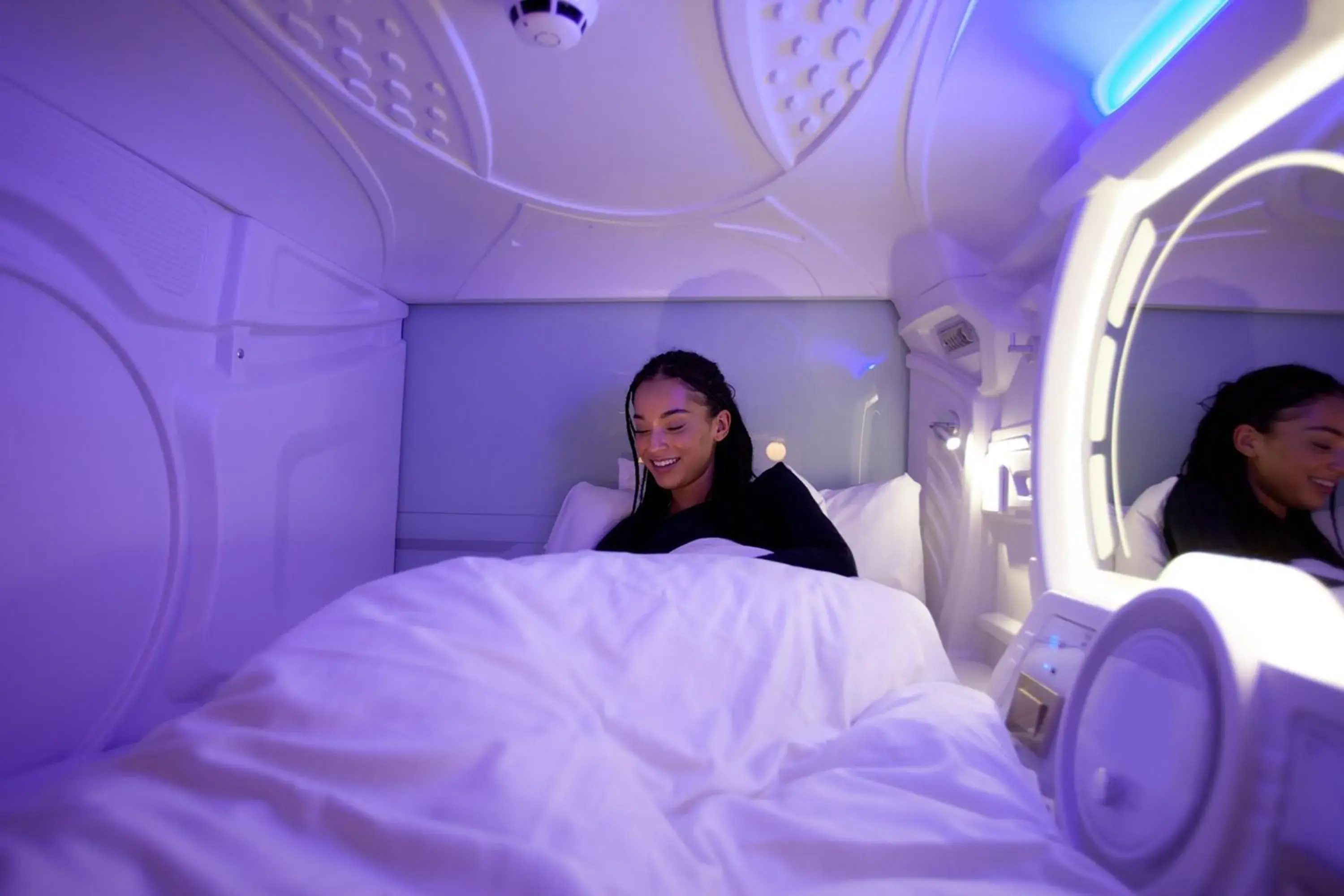 People, Bed in Generator Berlin Mitte People, Bed in Generator Berlin Mitte