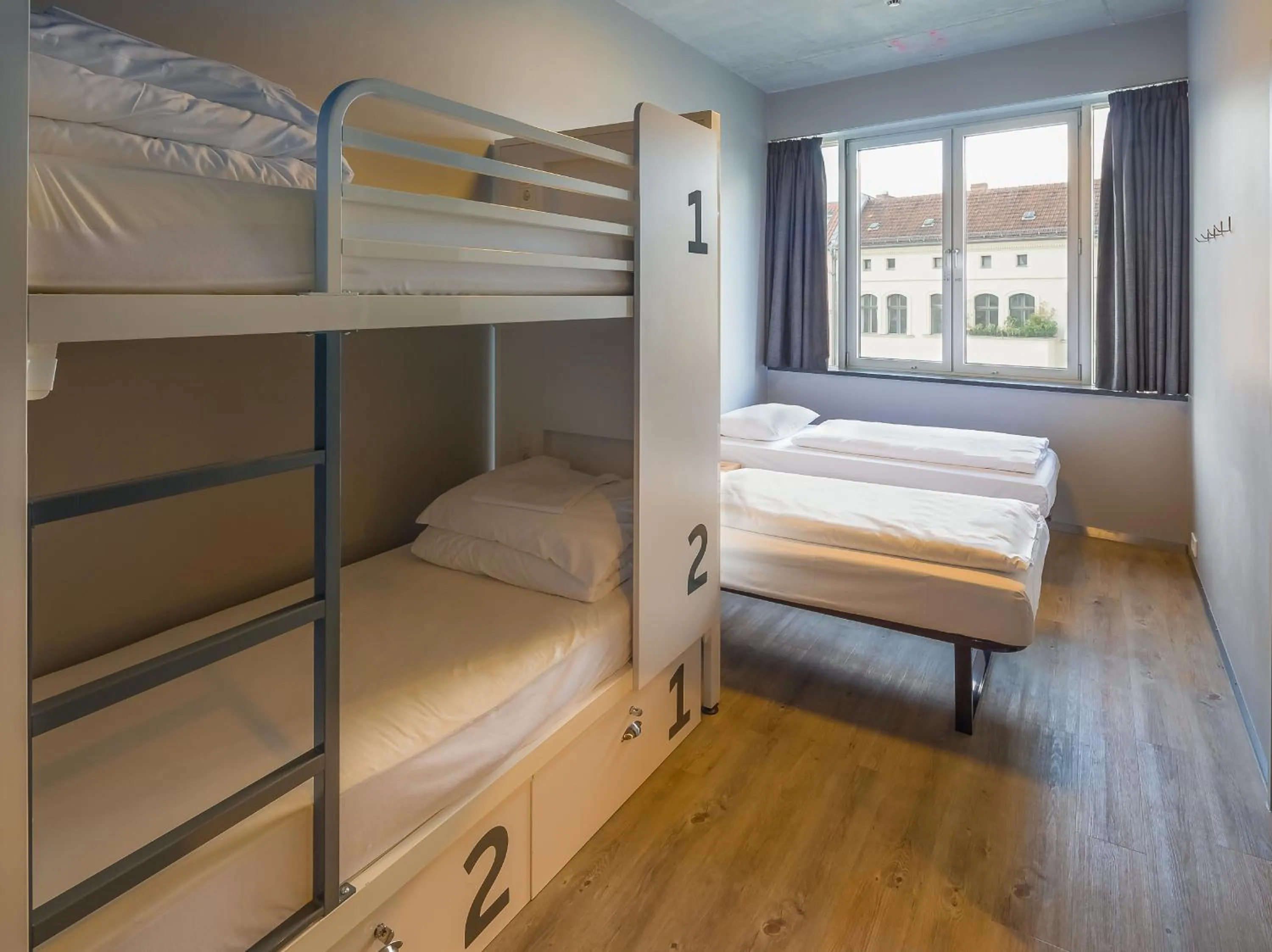 Day, Bed in Generator Berlin Mitte