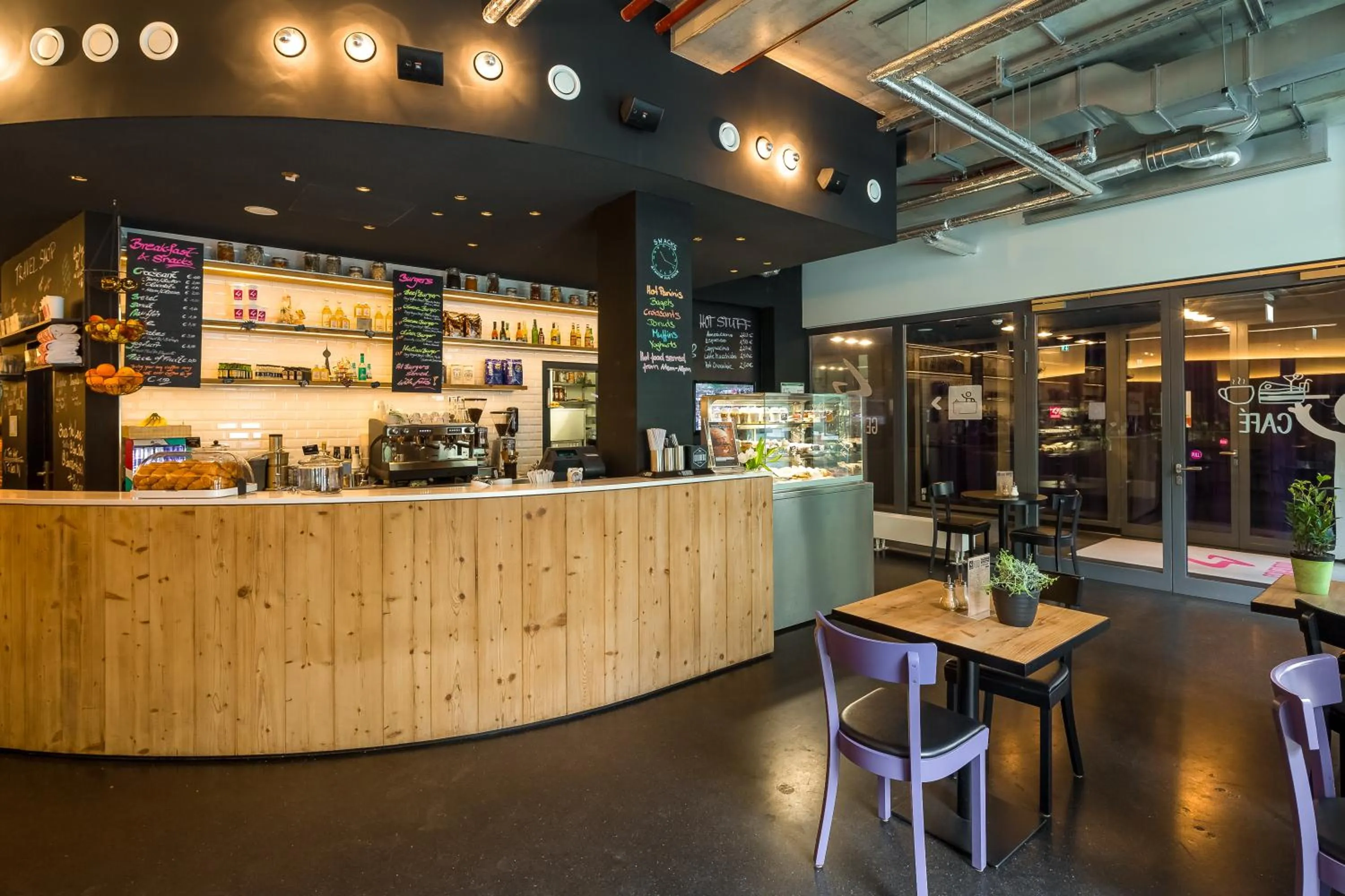 Coffee/tea facilities in Generator Berlin Mitte