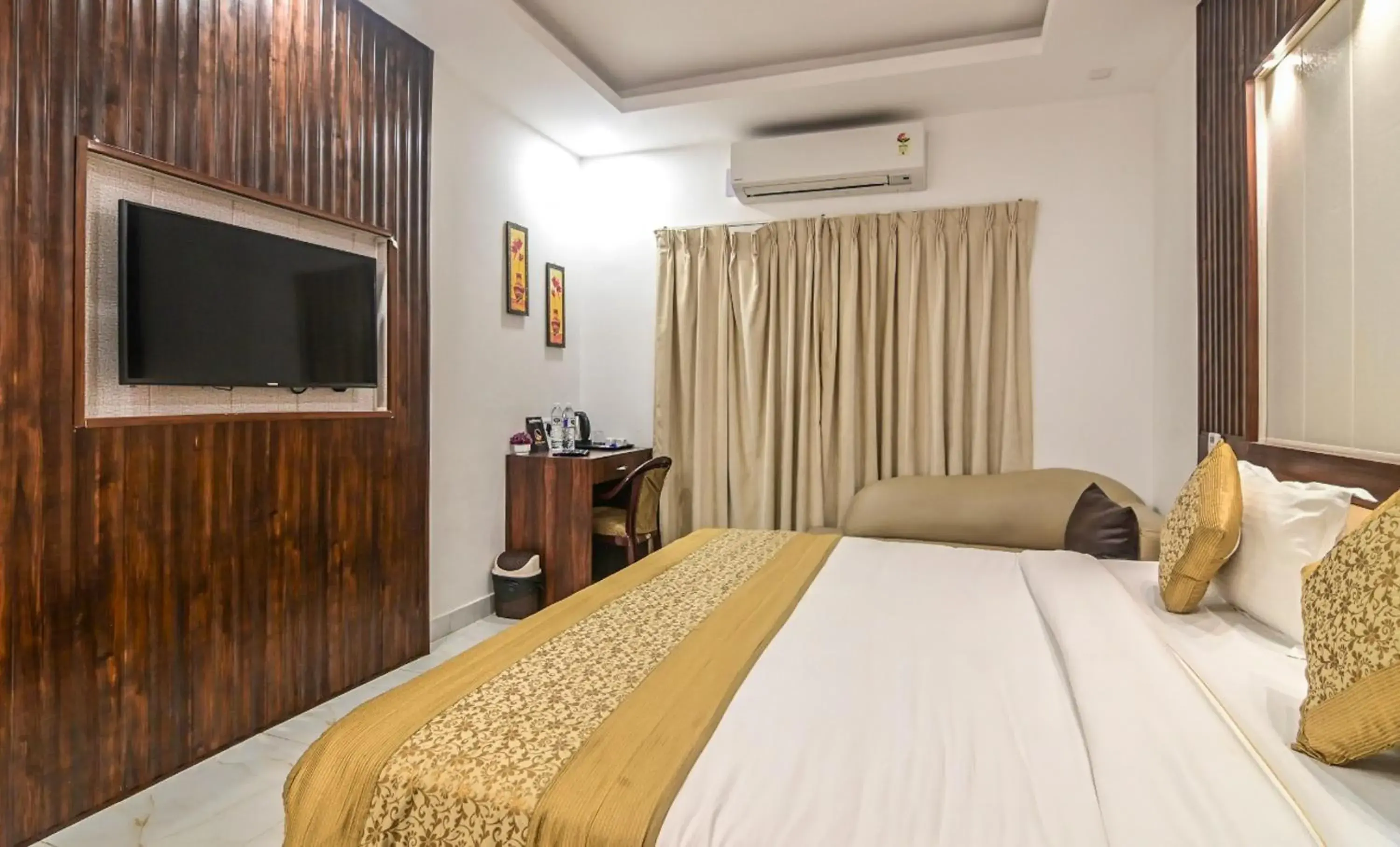 TV and multimedia, Bed in De Falcon Goa Beach Resort TV and multimedia, Bed in De Falcon Goa Beach Resort