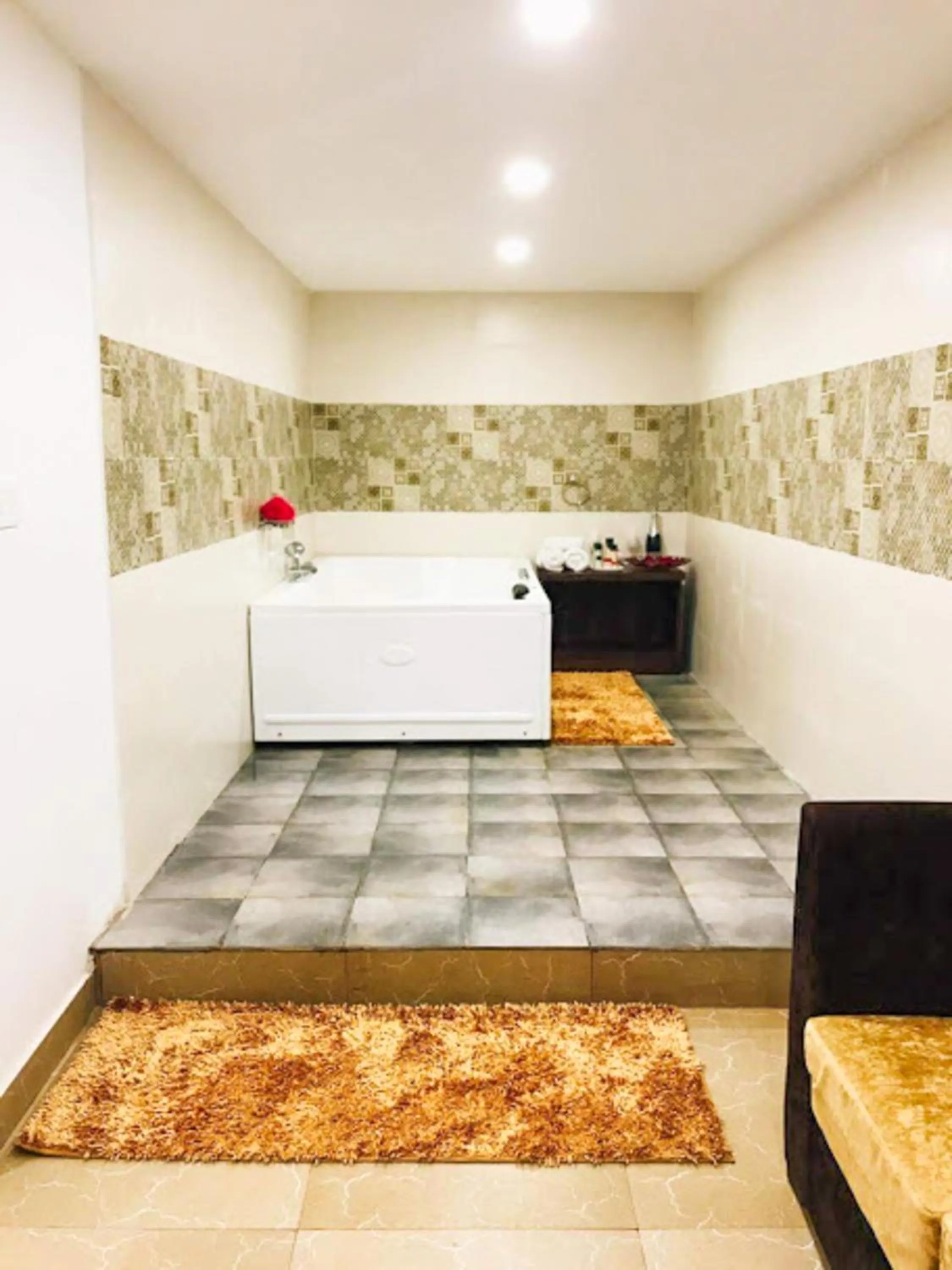 Spa and wellness centre/facilities in De Falcon Goa Beach Resort