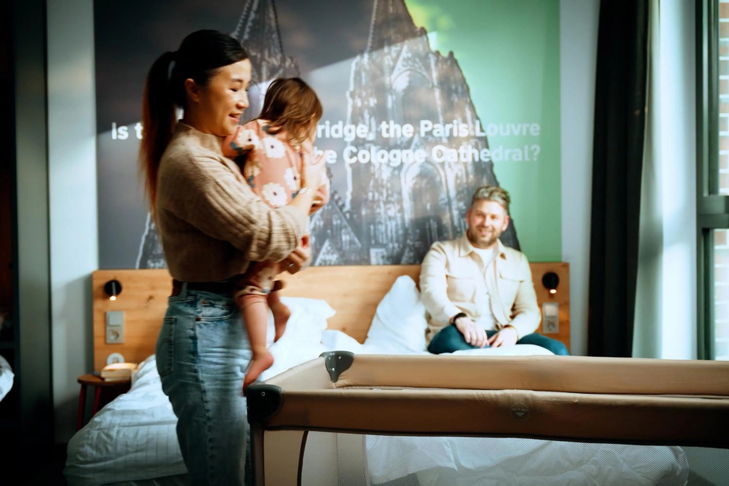 Family in MEININGER Hotel Leipzig Hauptbahnhof