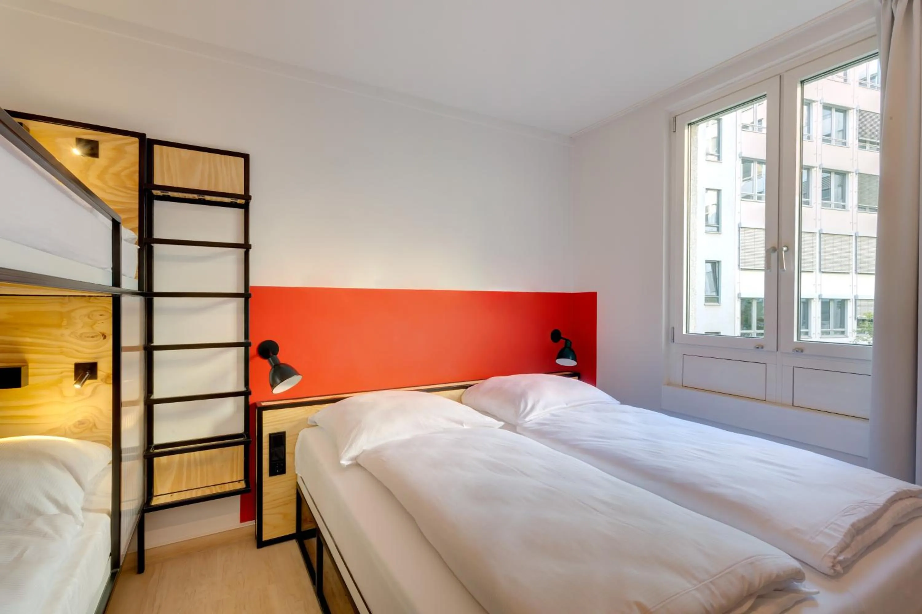 Bedroom, Bed in MEININGER Hotel Leipzig Hauptbahnhof