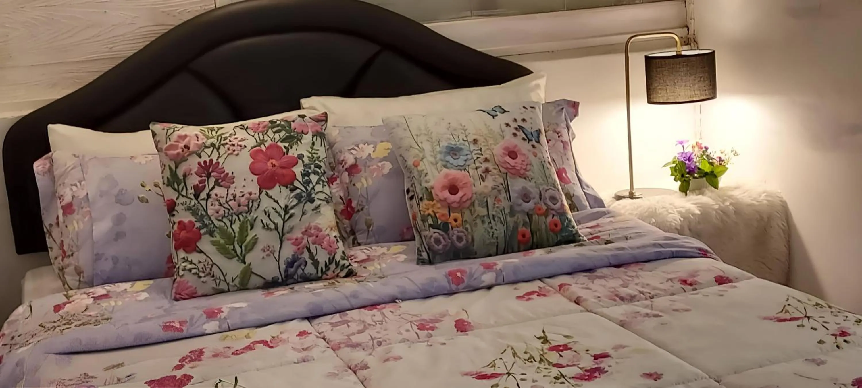Deluxe Studio in Village Homestay