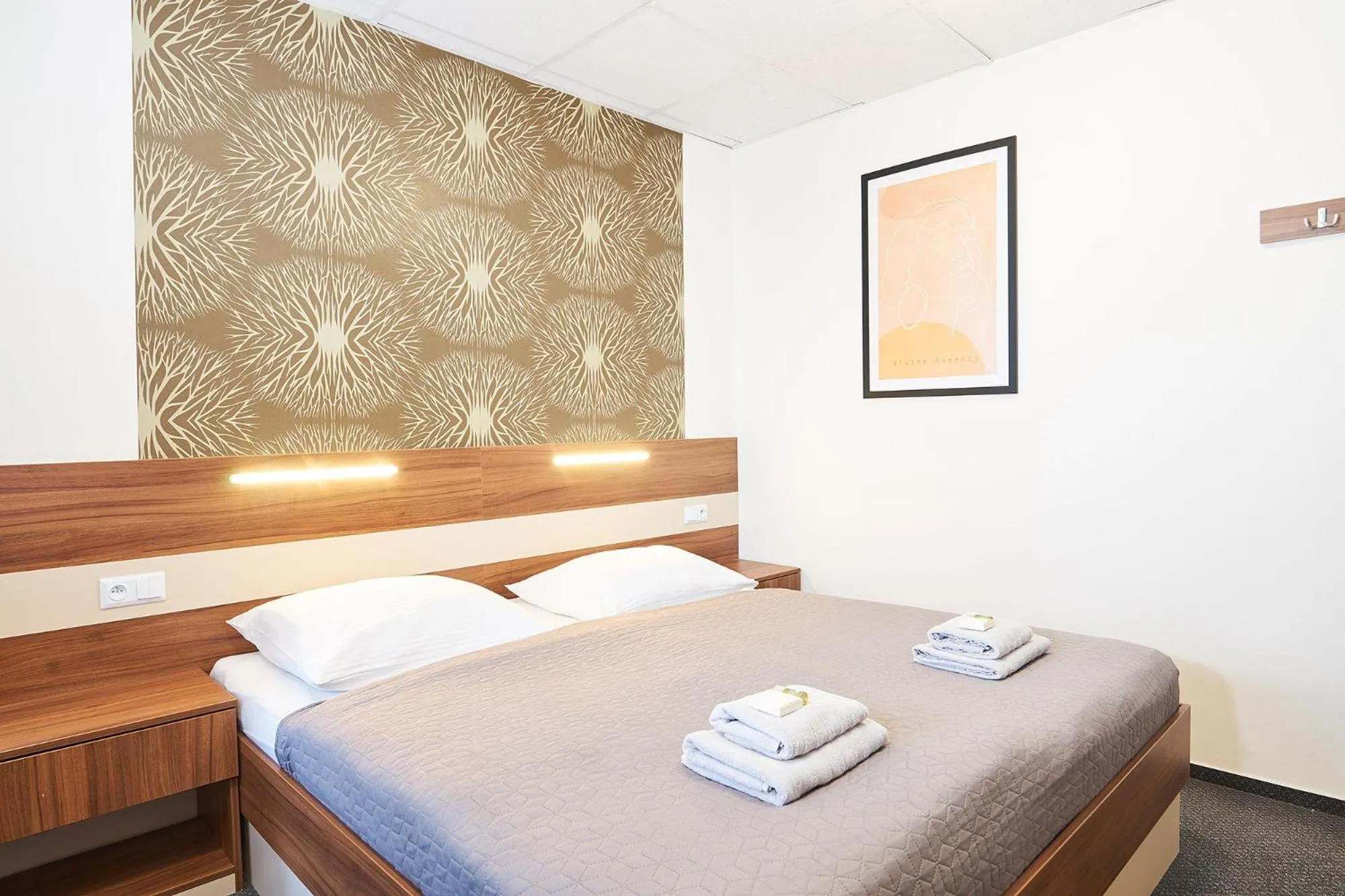 Property building, Bed in Wellness Hotel Kocanda