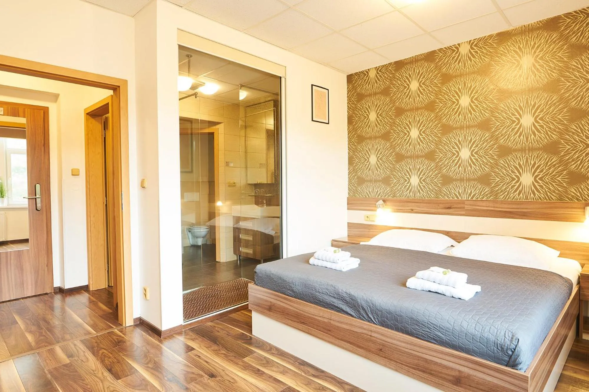 Property building, Bed in Wellness Hotel Kocanda