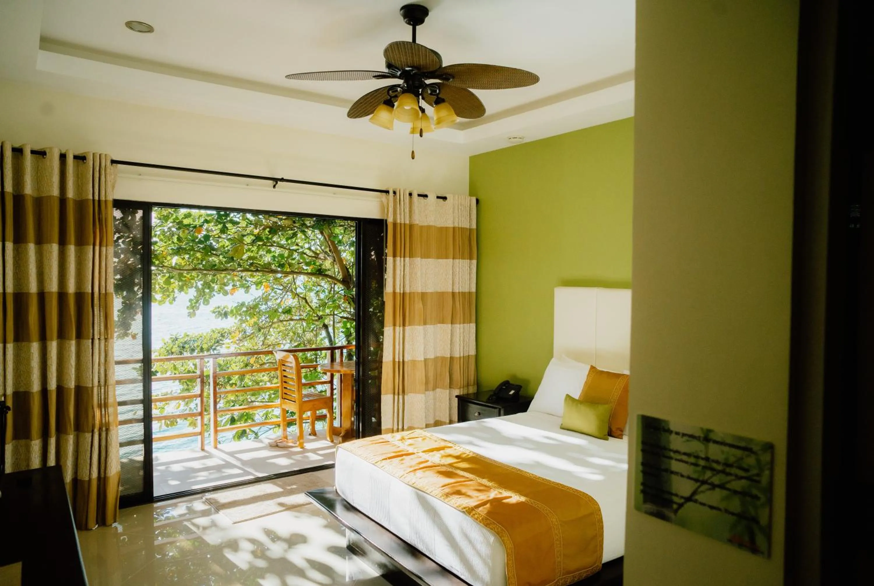 Bed in AJ's Place Beach Resort