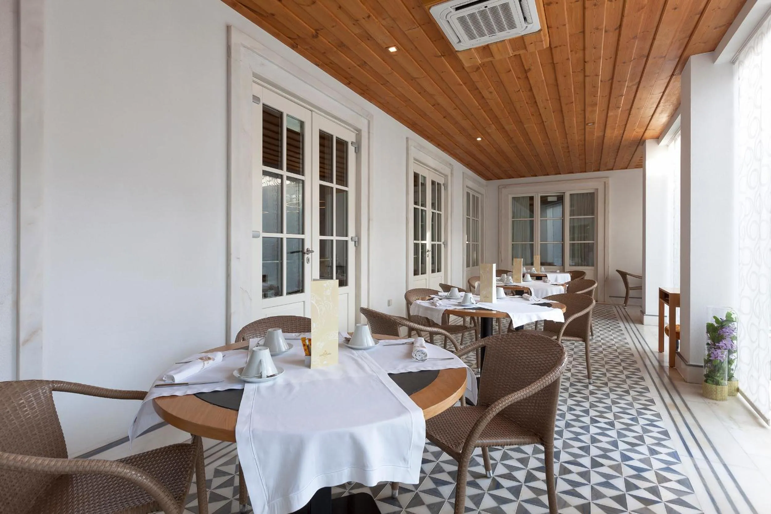 Dining area in Alentejo Marmòris Hotel & Spa