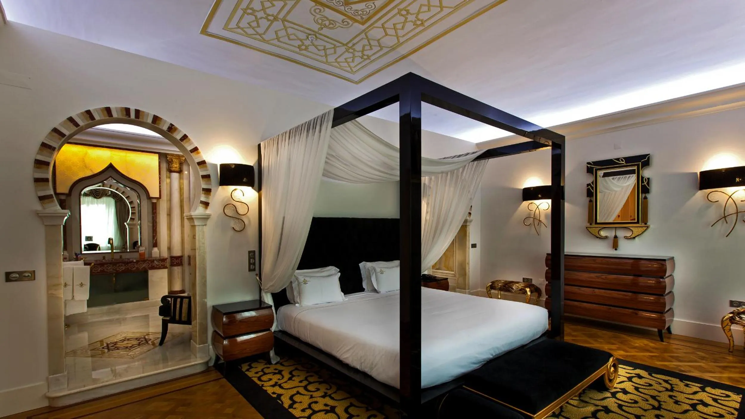 Bed in Alentejo Marmòris Hotel & Spa