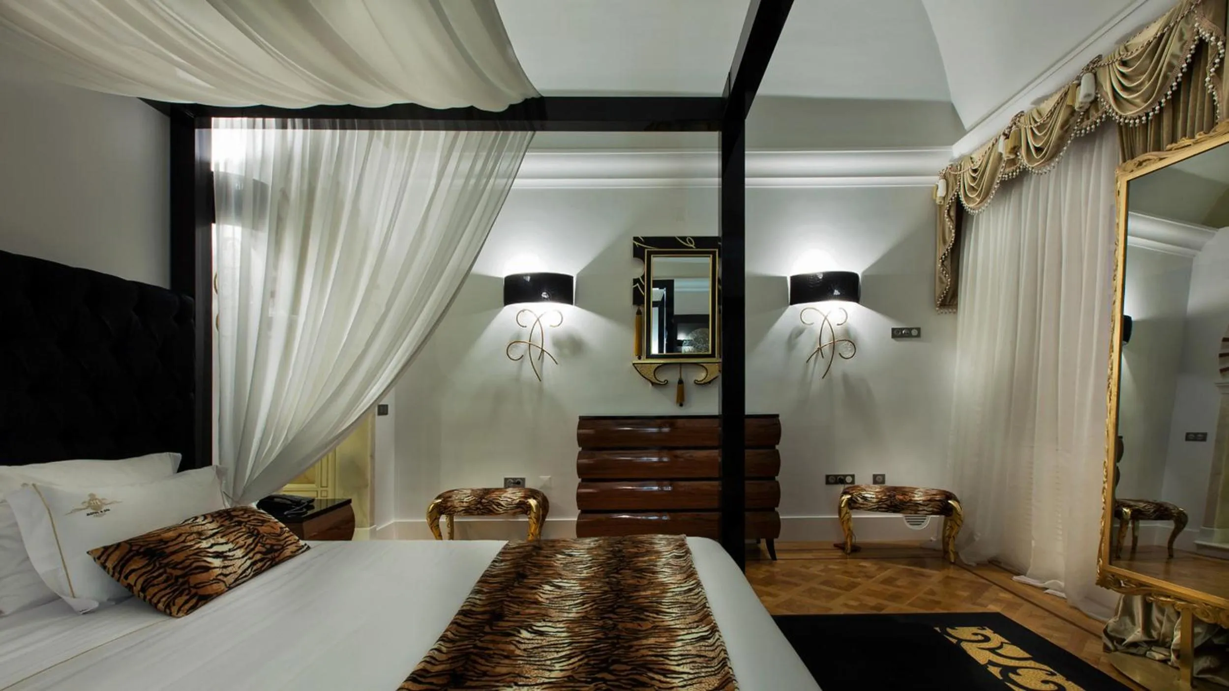 Bed in Alentejo Marmòris Hotel & Spa