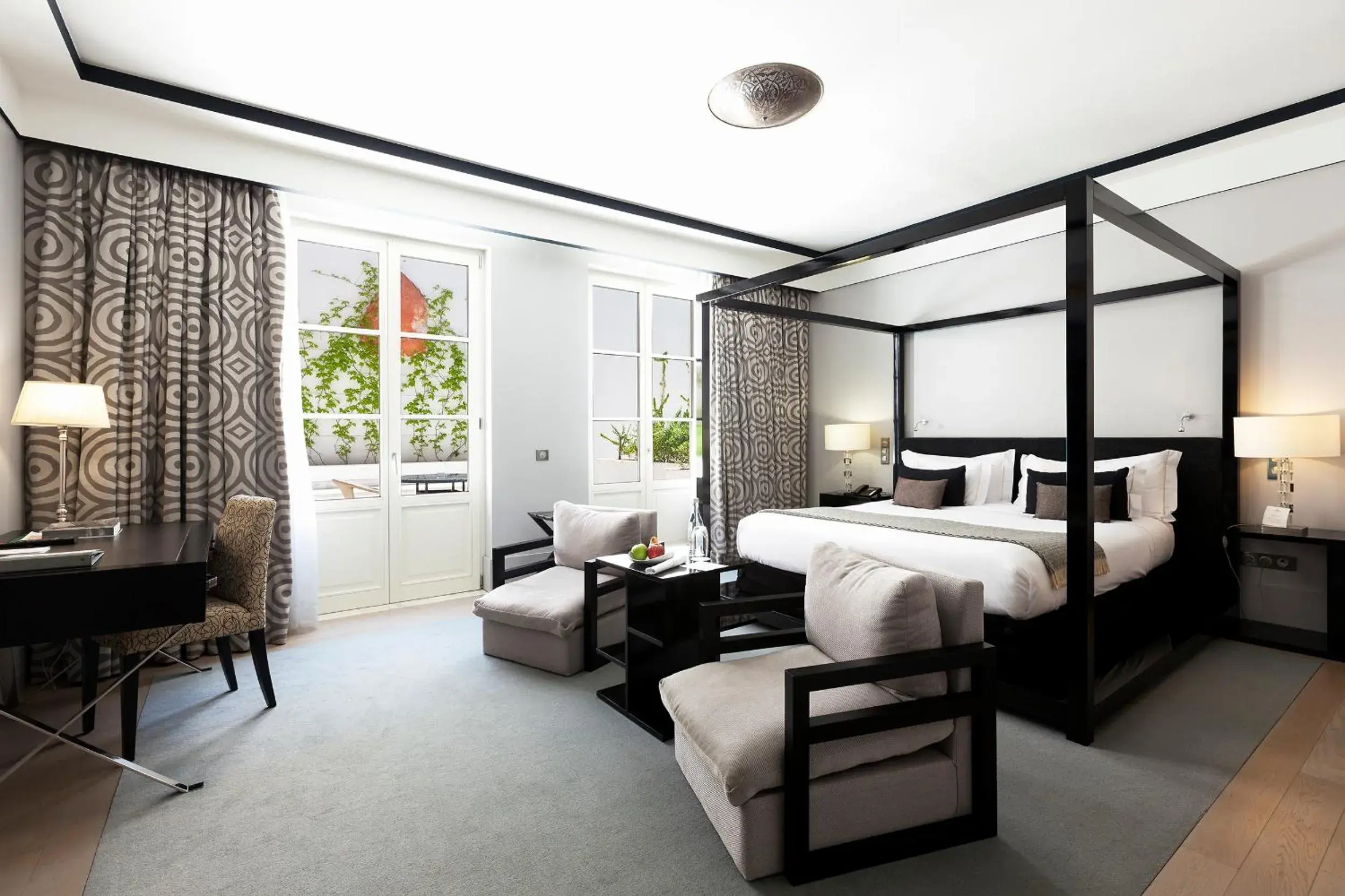 Bed in Alentejo Marmòris Hotel & Spa Bed in Alentejo Marmòris Hotel & Spa