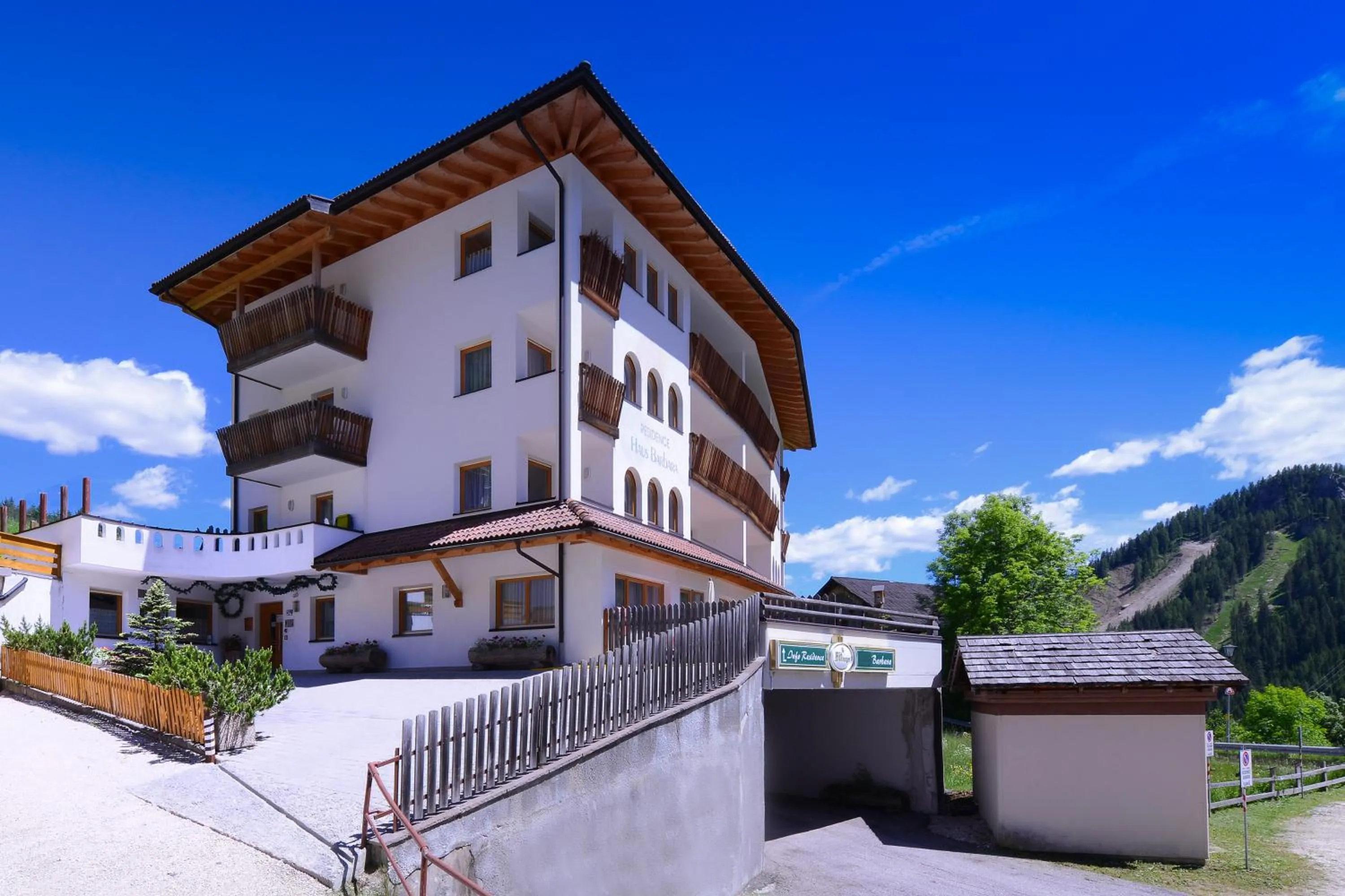 Property building in Residence Barbara