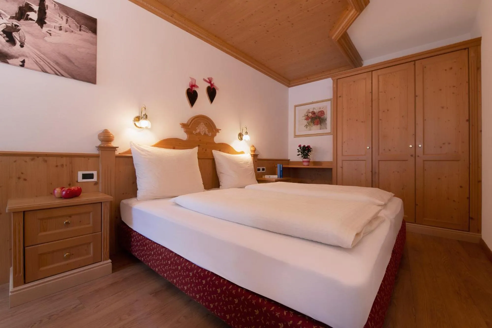 Other, Bed in Residence Barbara