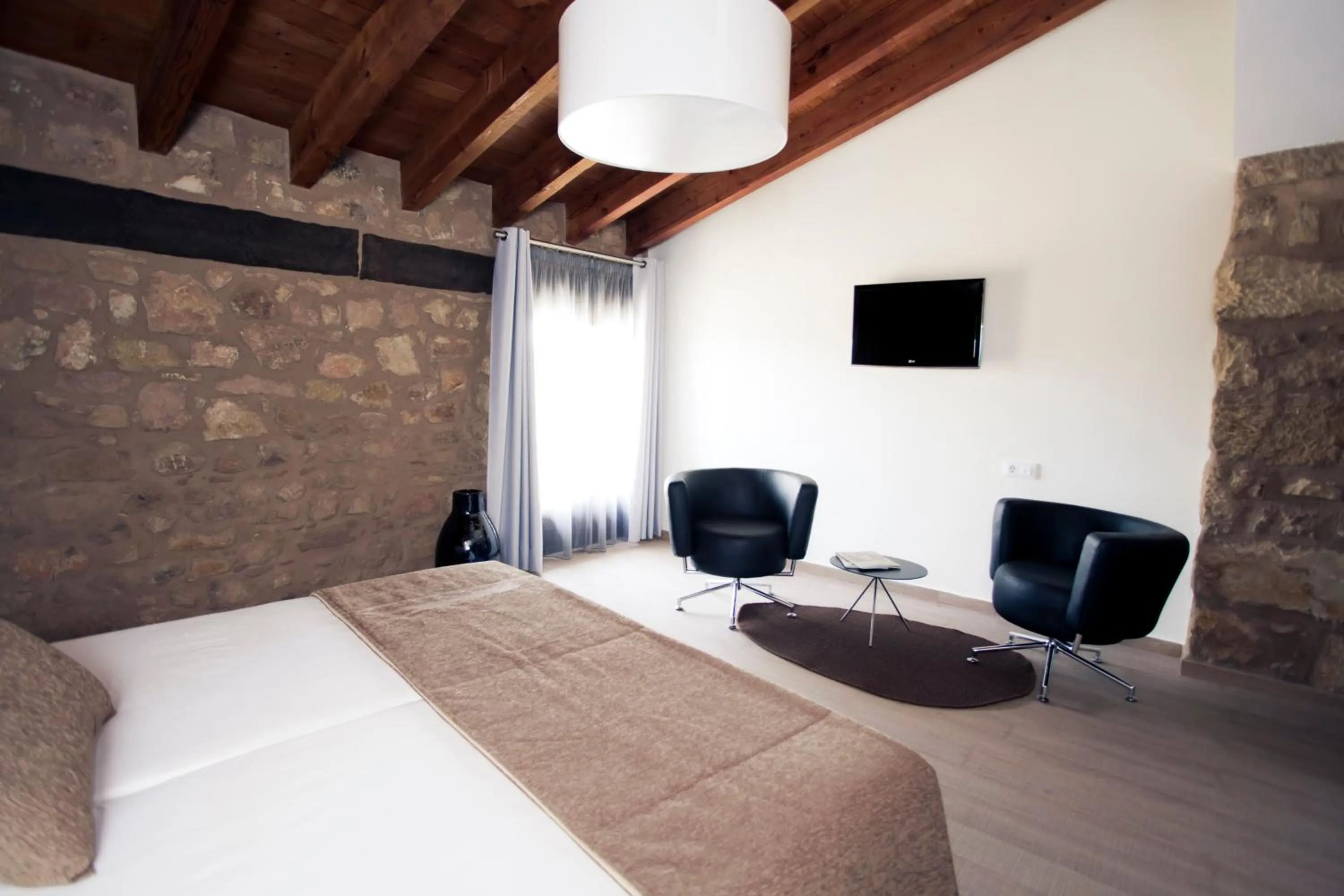 Day, Bed in Hotel Restaurante Masía la Torre