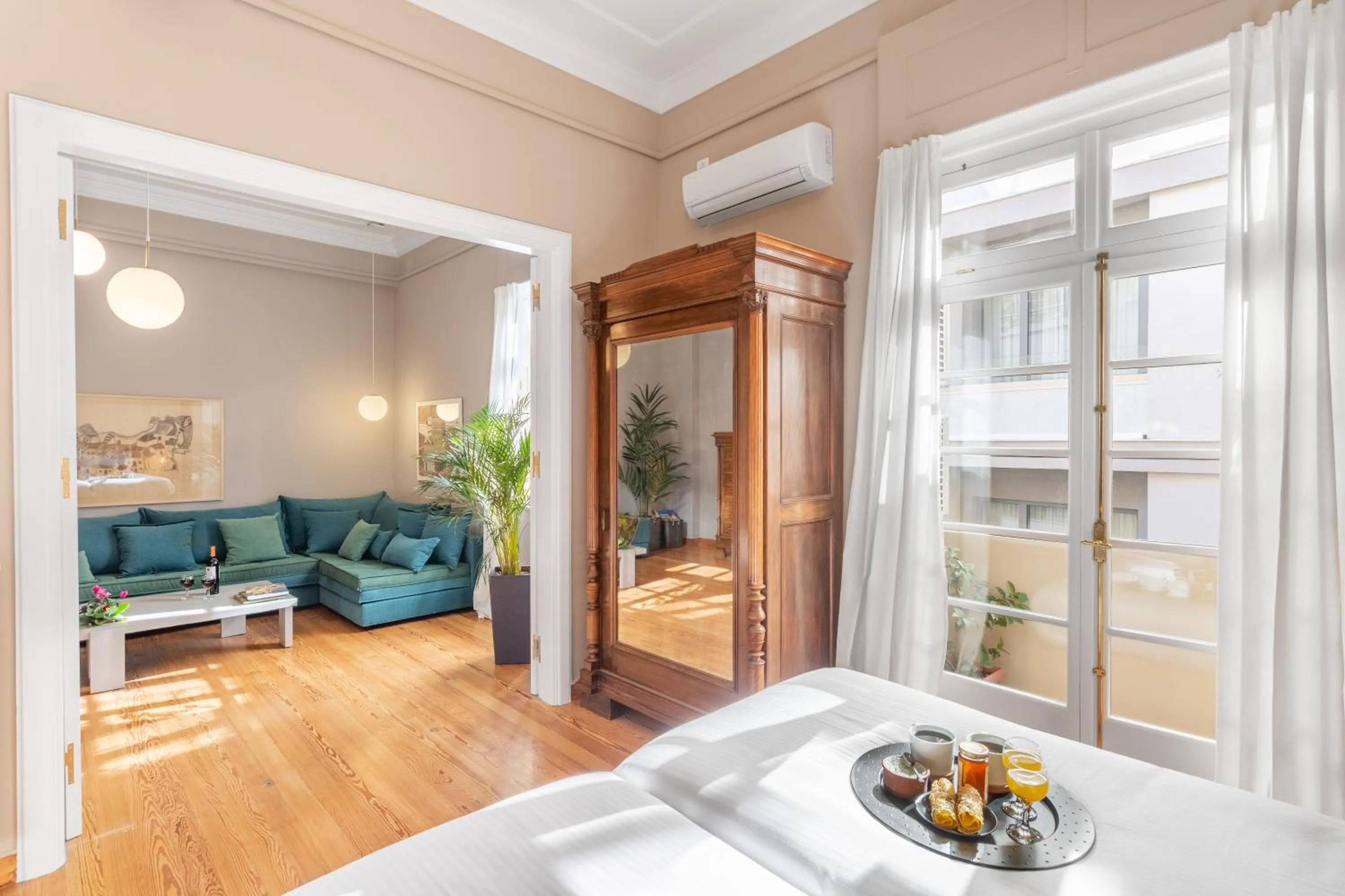 Hidesign Athens Apollon Luxury Apt in Plaka Acropolis