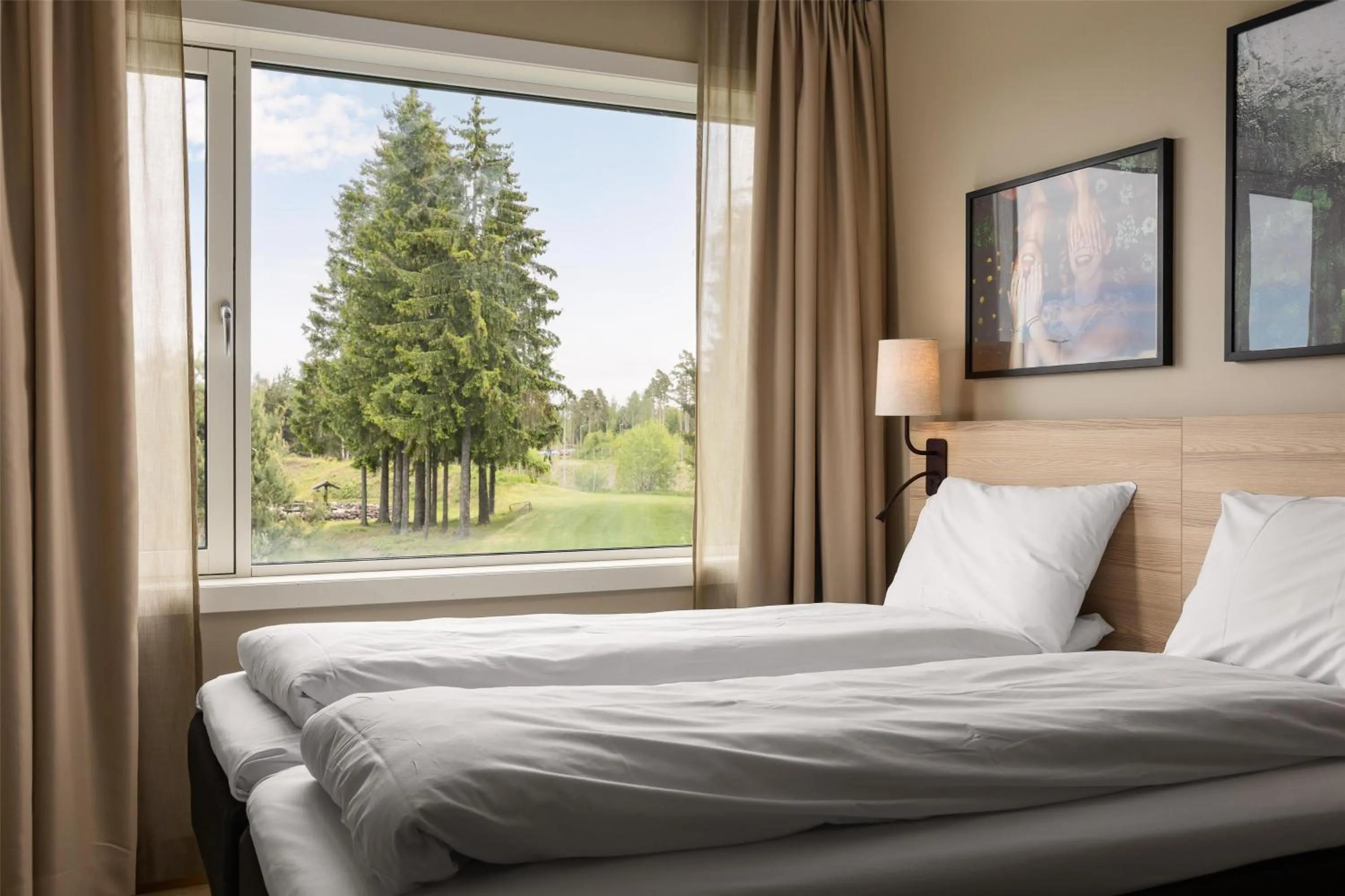 Bedroom, Bed in Scandic Gardermoen