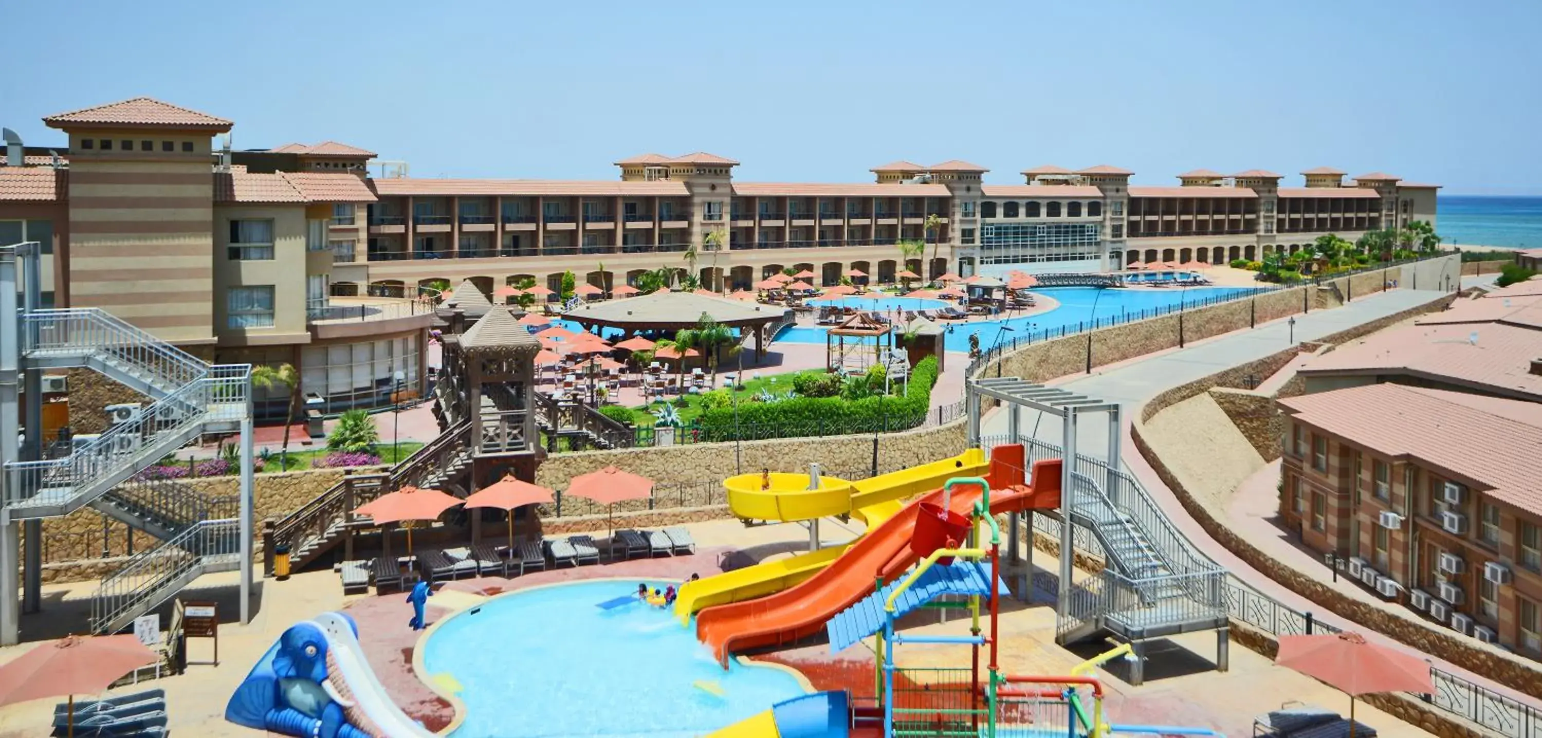 Property building in Coral Sea Beach and Aqua Park Property building in Coral Sea Beach and Aqua Park