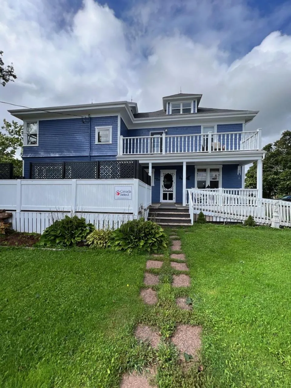 Property building in The Home Place Inn