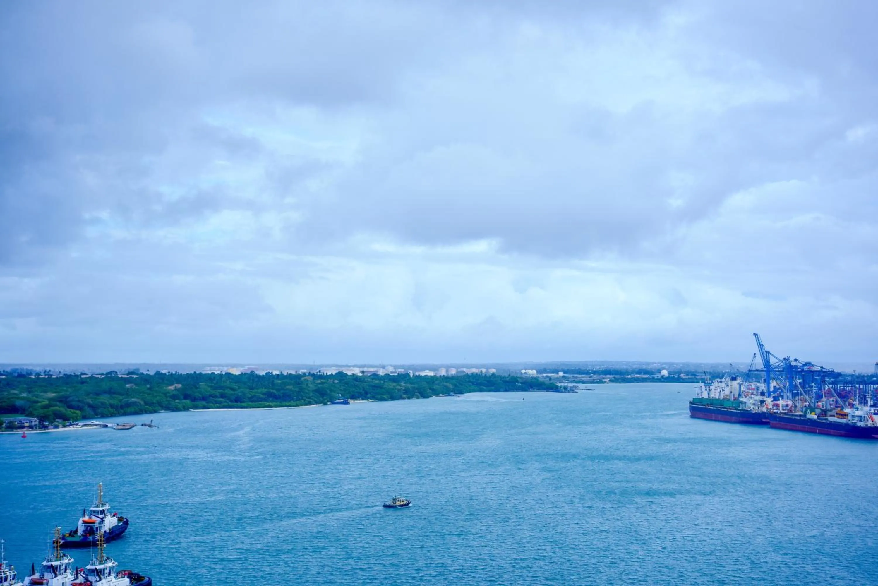 Sea view in Harbour View Suites