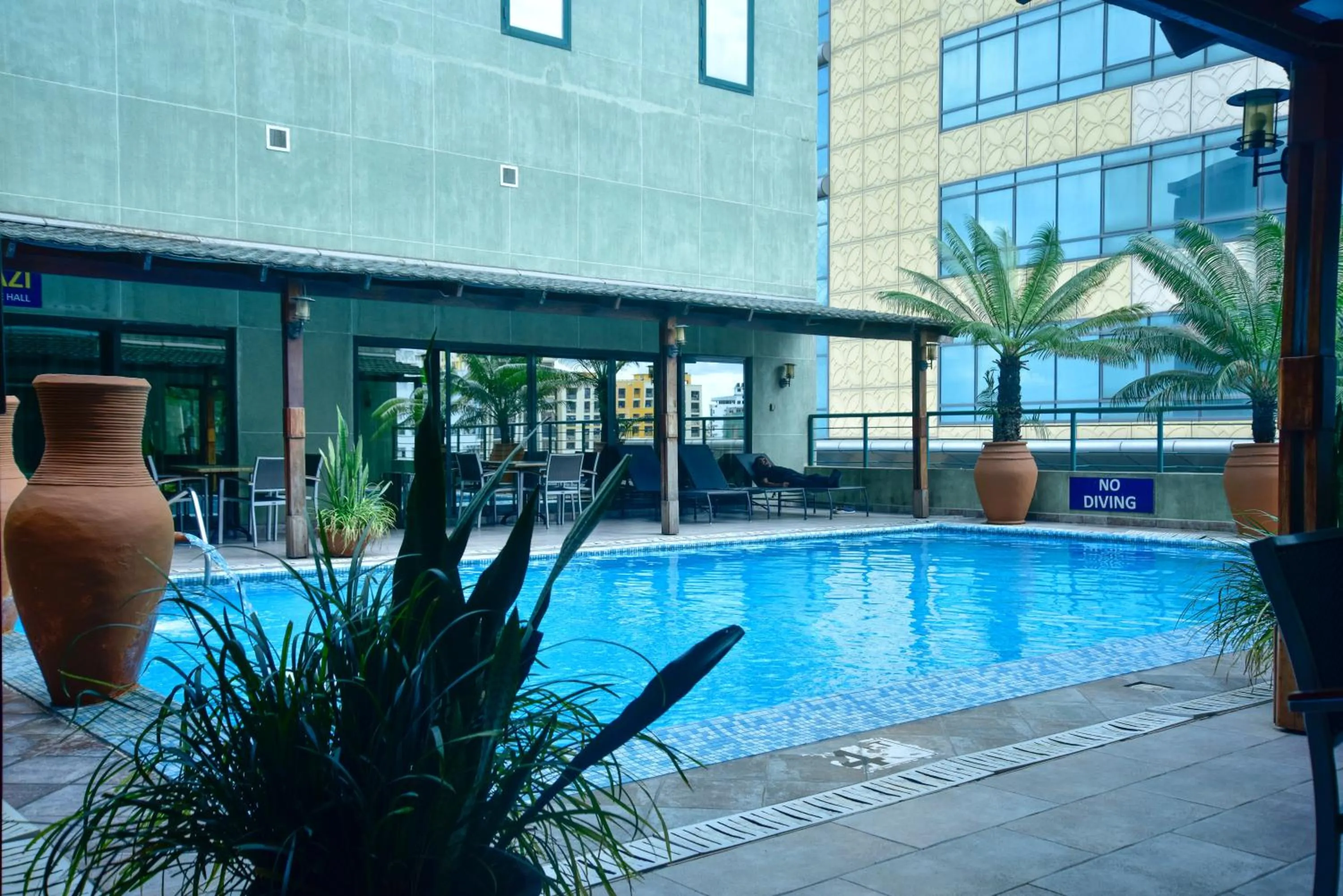 Swimming pool in Harbour View Suites