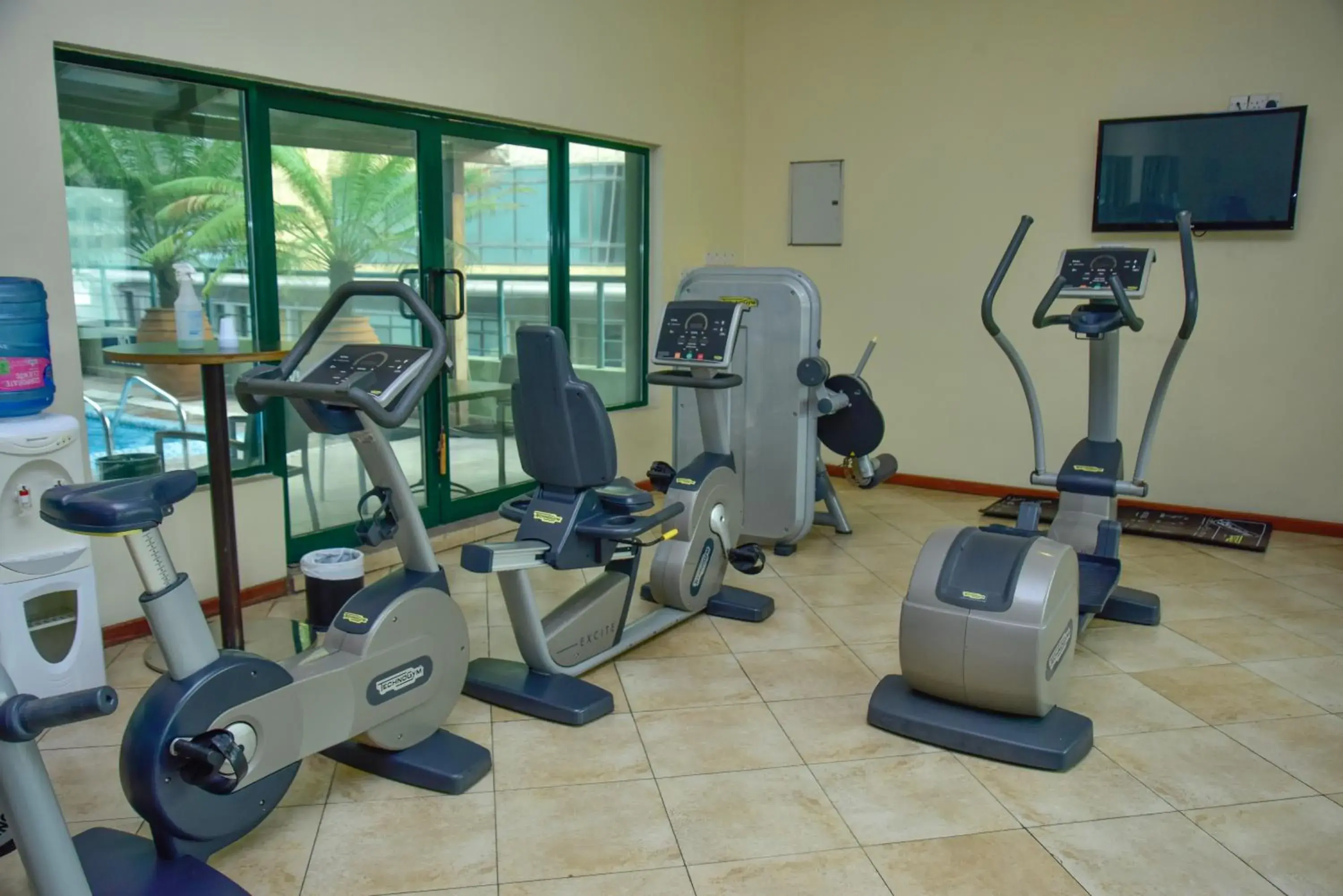 Fitness centre/facilities in Harbour View Suites Fitness centre/facilities in Harbour View Suites