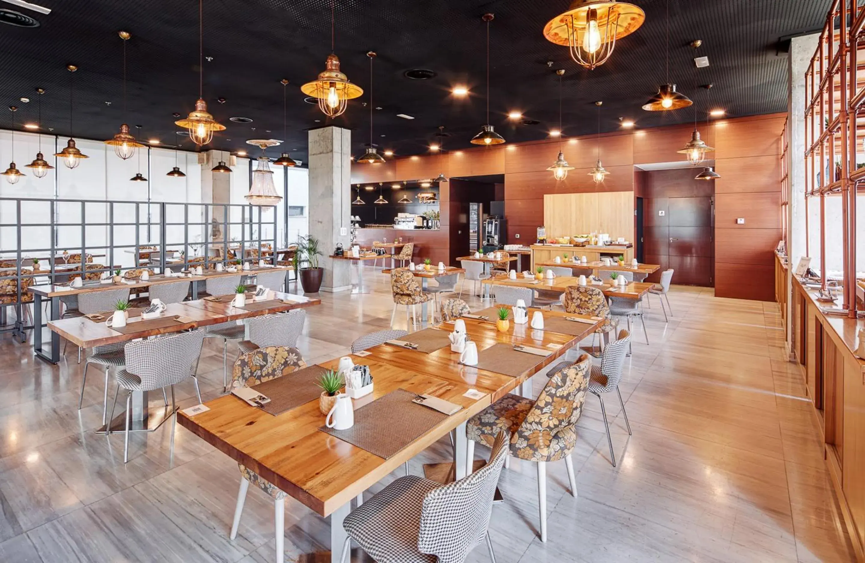 Lounge or bar in Sercotel JC1 Murcia Lounge or bar in Sercotel JC1 Murcia