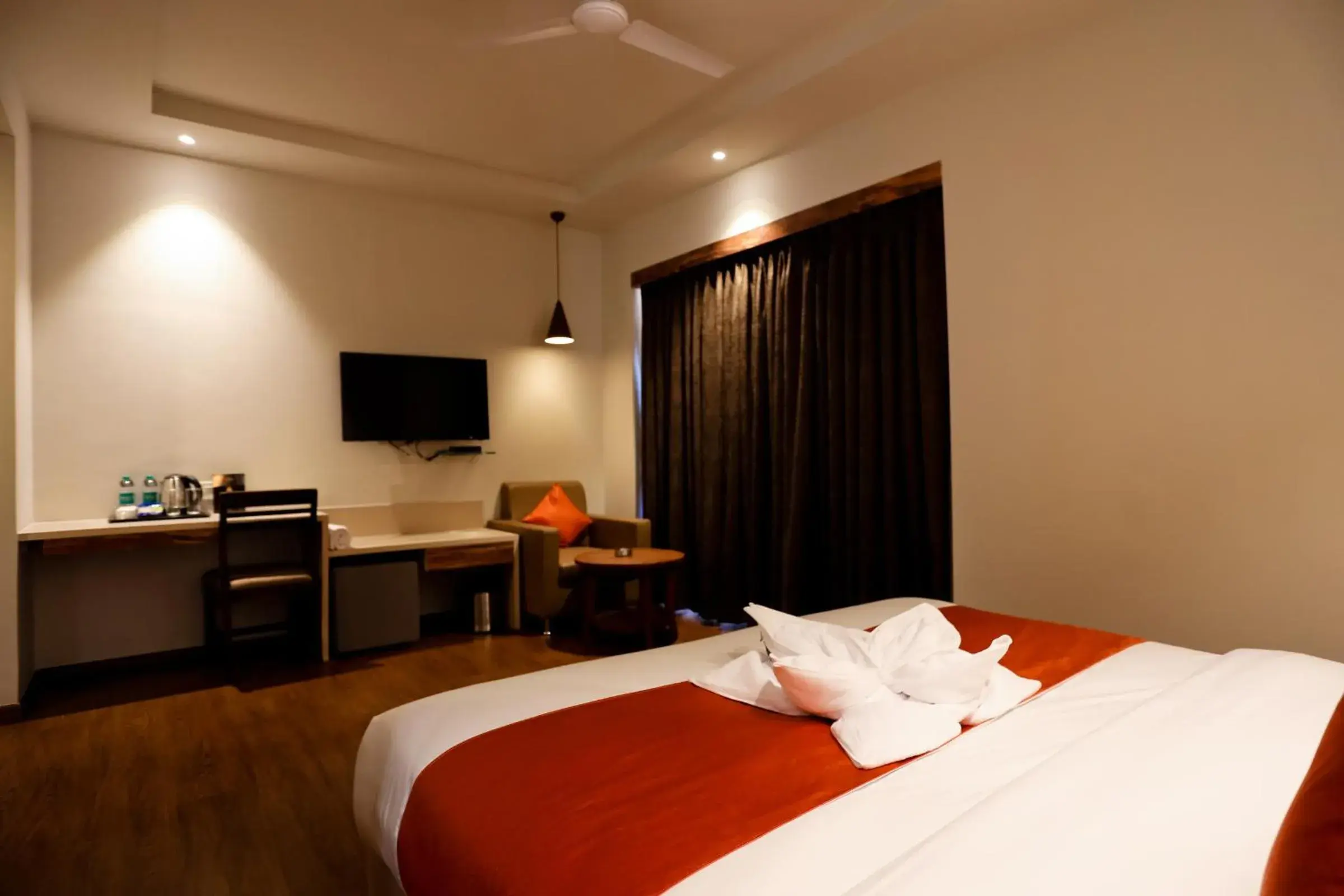 Bedroom, Bed in Calux Grand Baga - Formerly Amara Grand Bedroom, Bed in Calux Grand Baga - Formerly Amara Grand