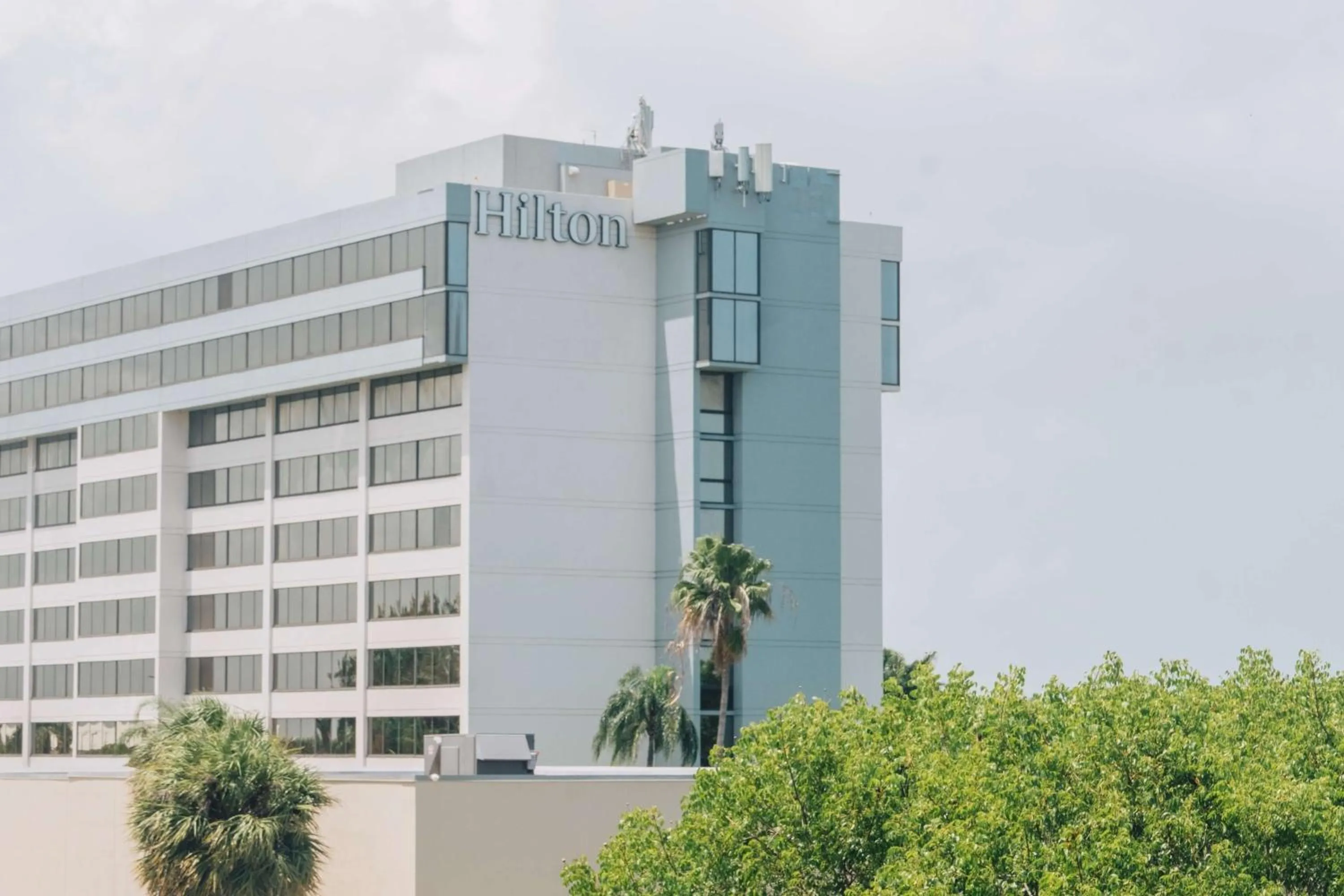 Property building in Hilton Palm Beach PBI