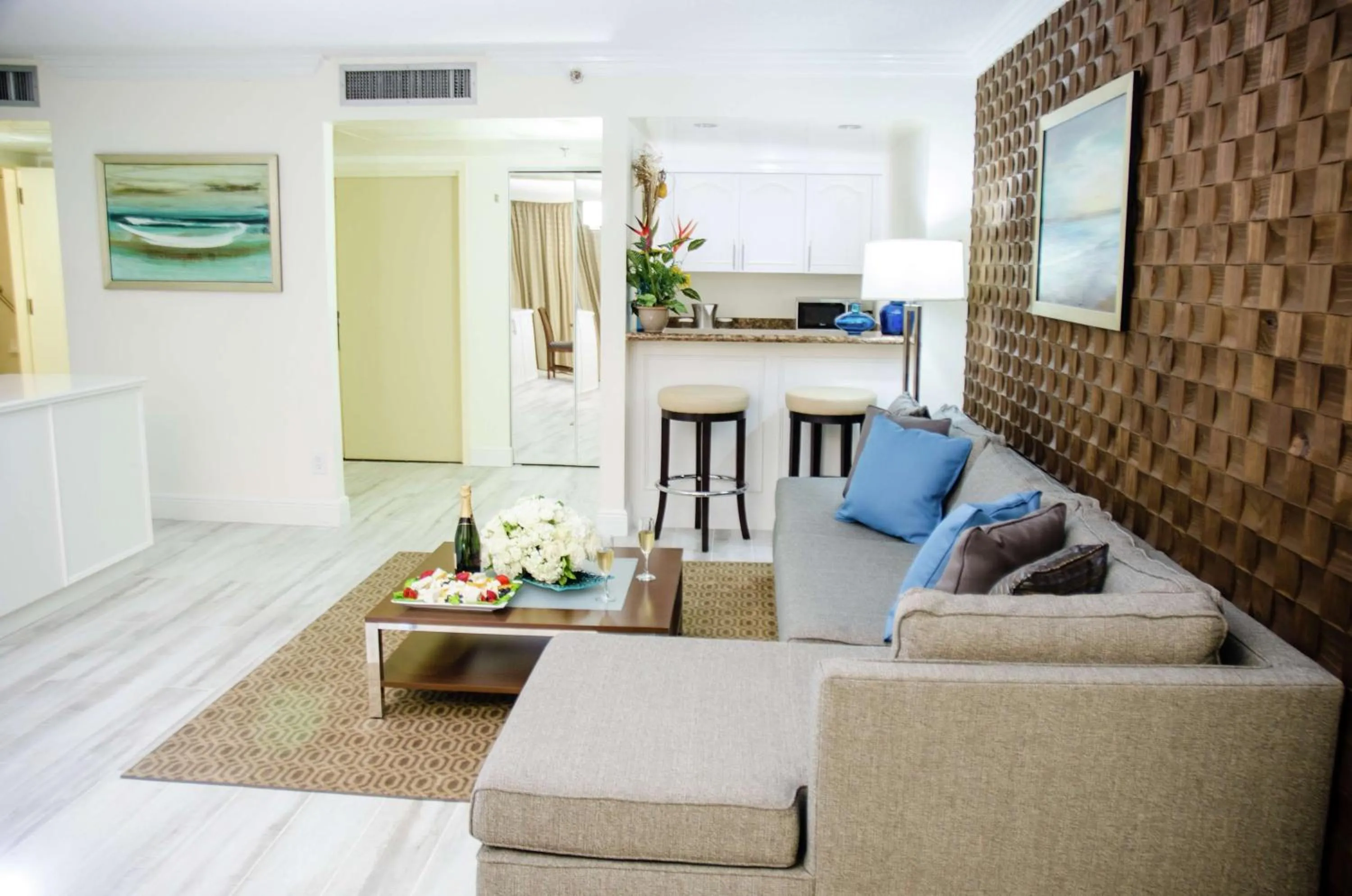 Bedroom in Hilton Palm Beach PBI