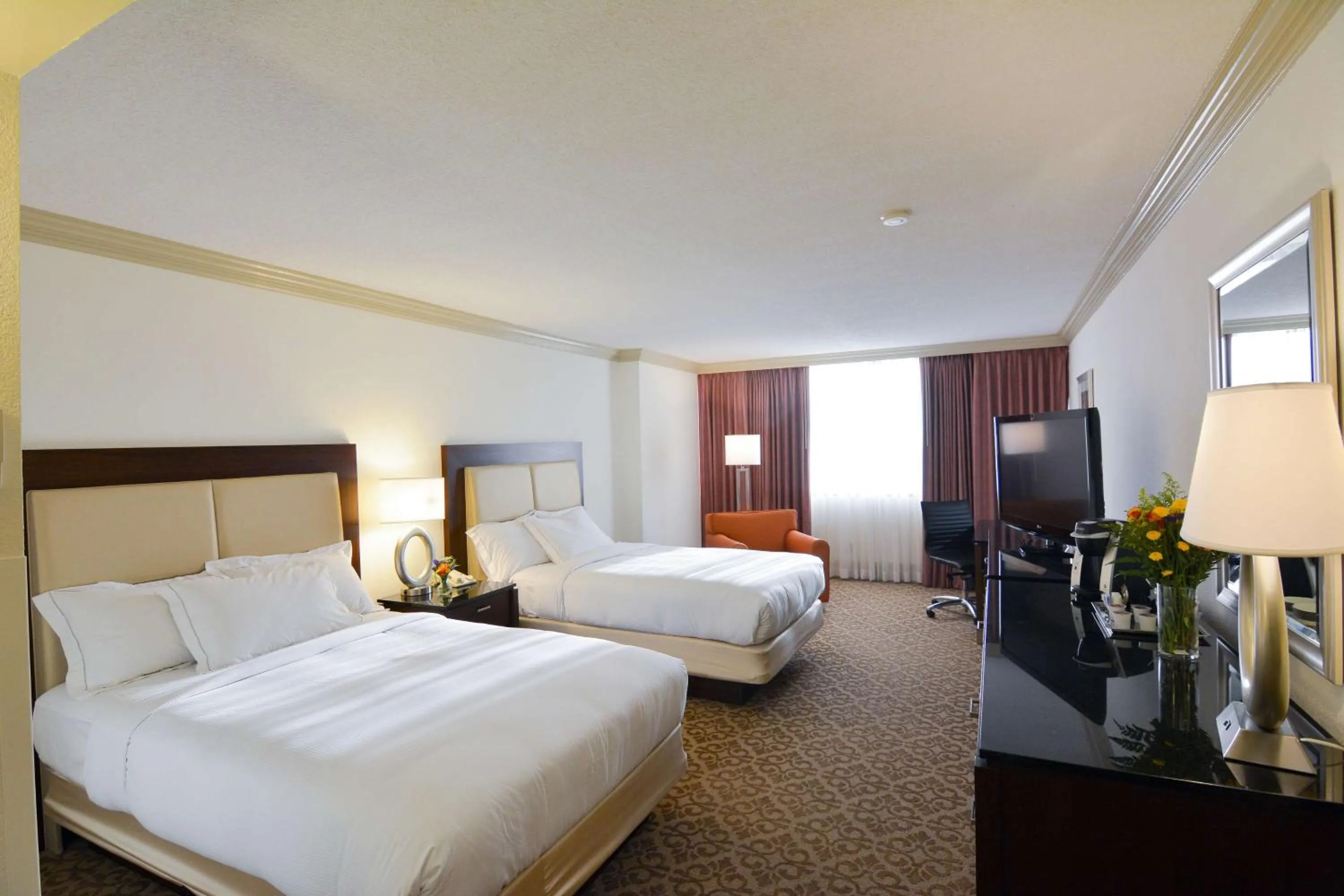 Bedroom, Bed in Hilton Palm Beach PBI