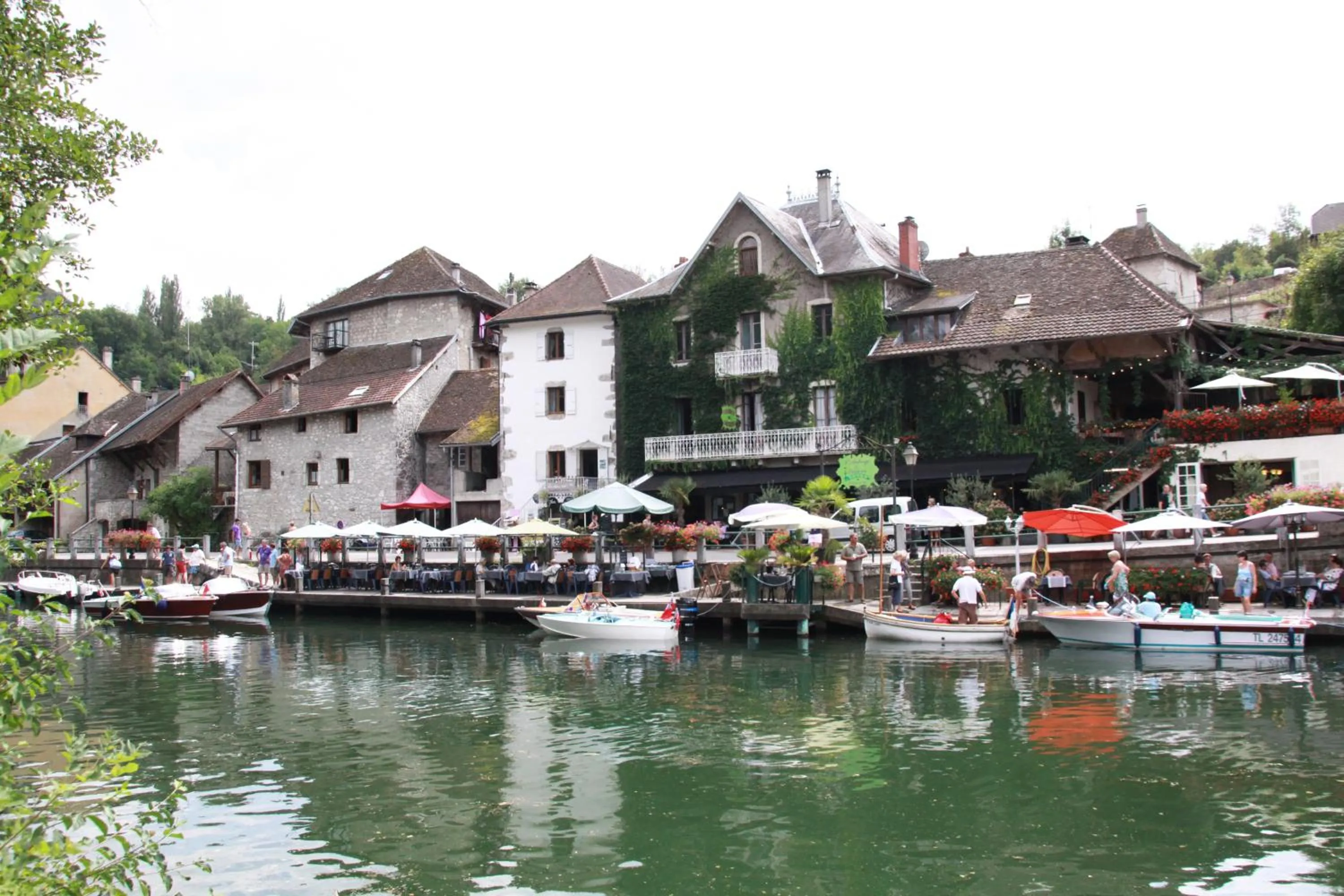 Nearby landmark in Le Doux Nid