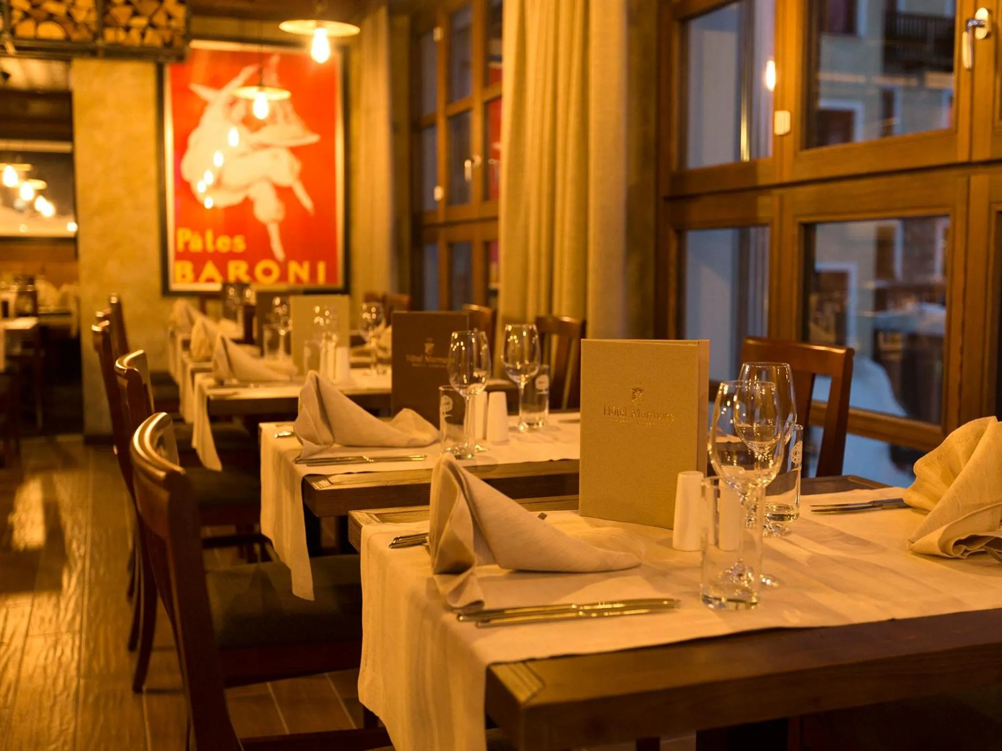 Restaurant/places to eat in Hotel Marmore