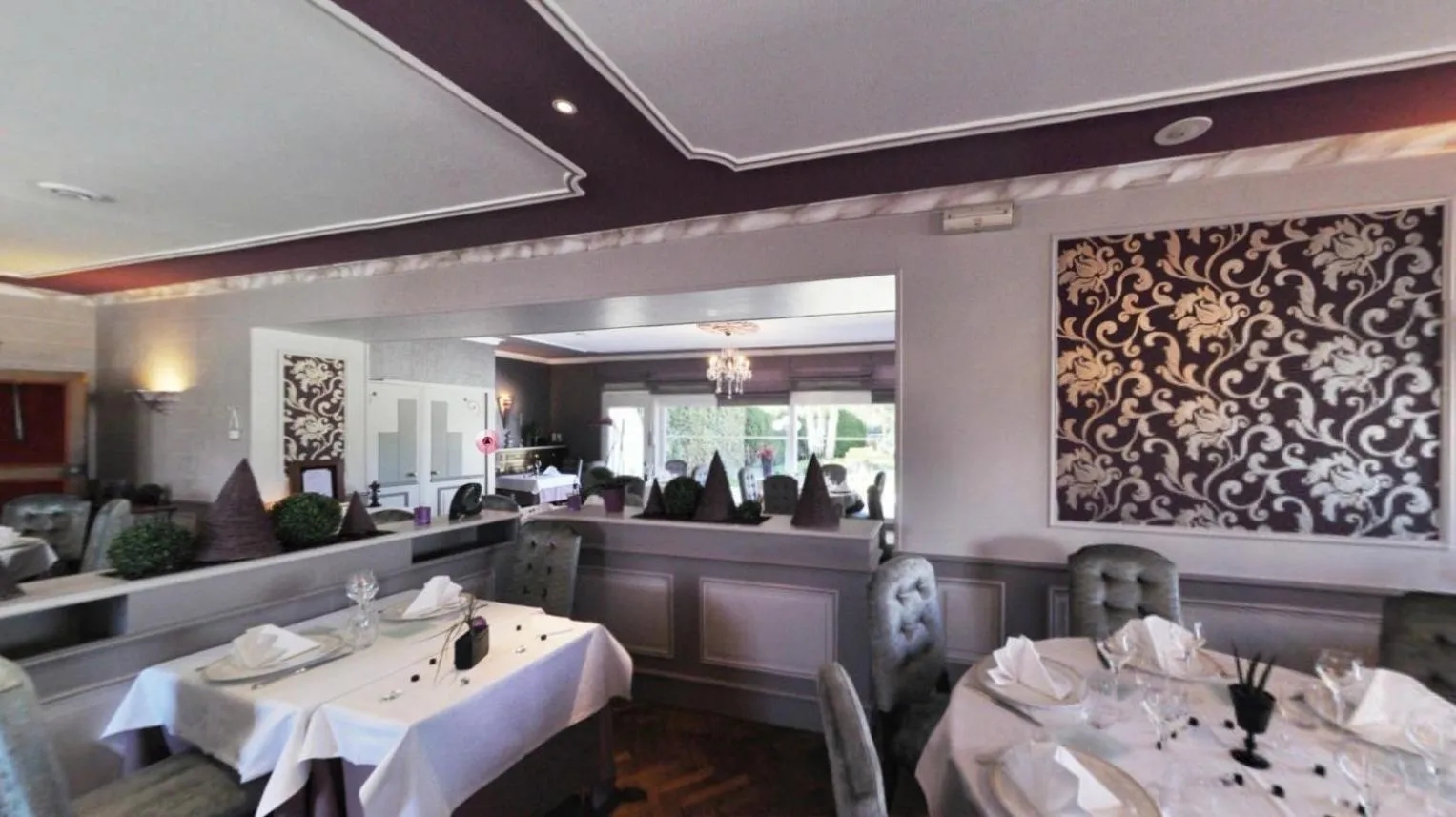 Logis Hôtel-Restaurant La Croix Couverte
