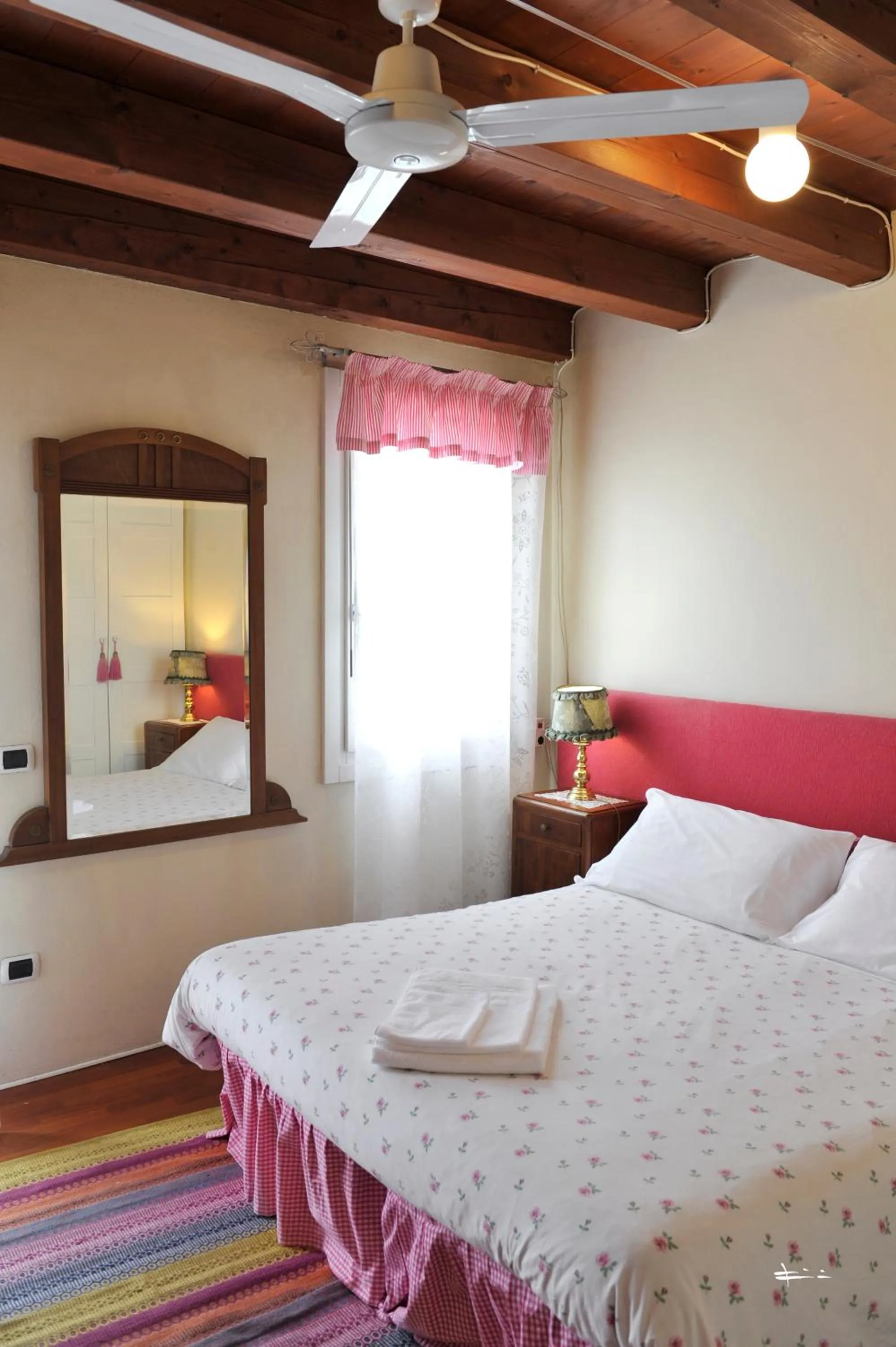 Photo of the whole room in B&B Vicenza San Rocco