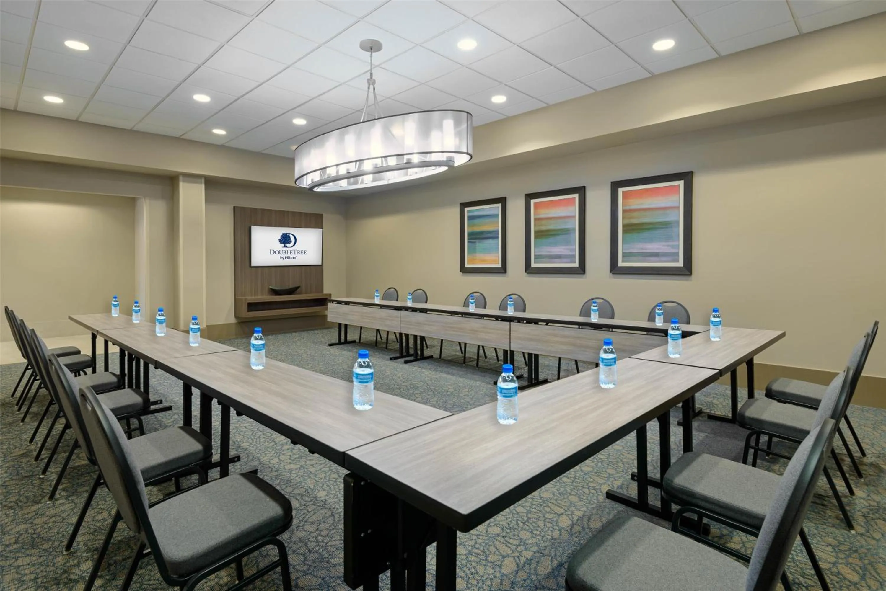 Meeting/conference room in DoubleTree by Hilton Hotel West Palm Beach Airport