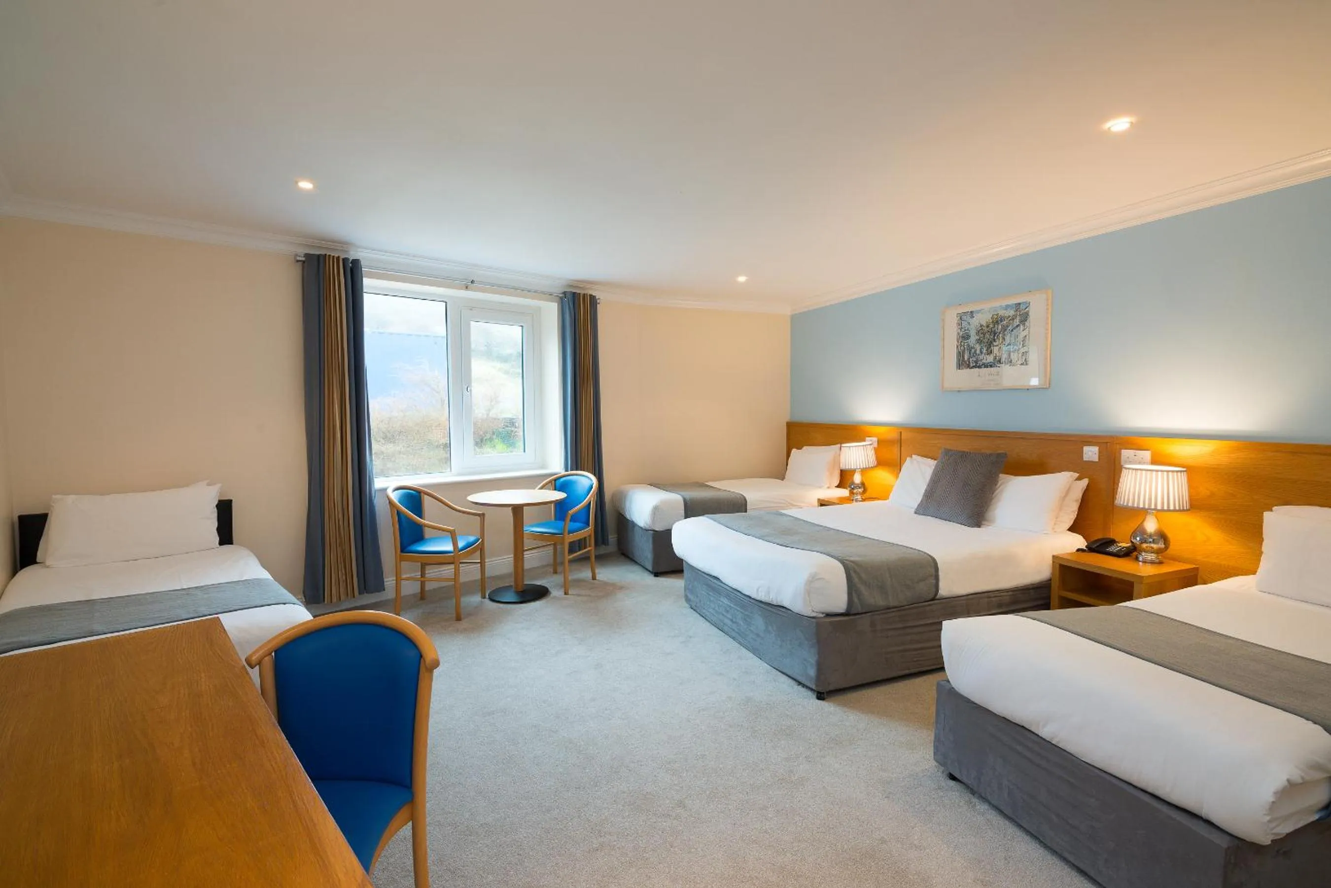 Bedroom, Bed in Hotel Ceann Sibeal