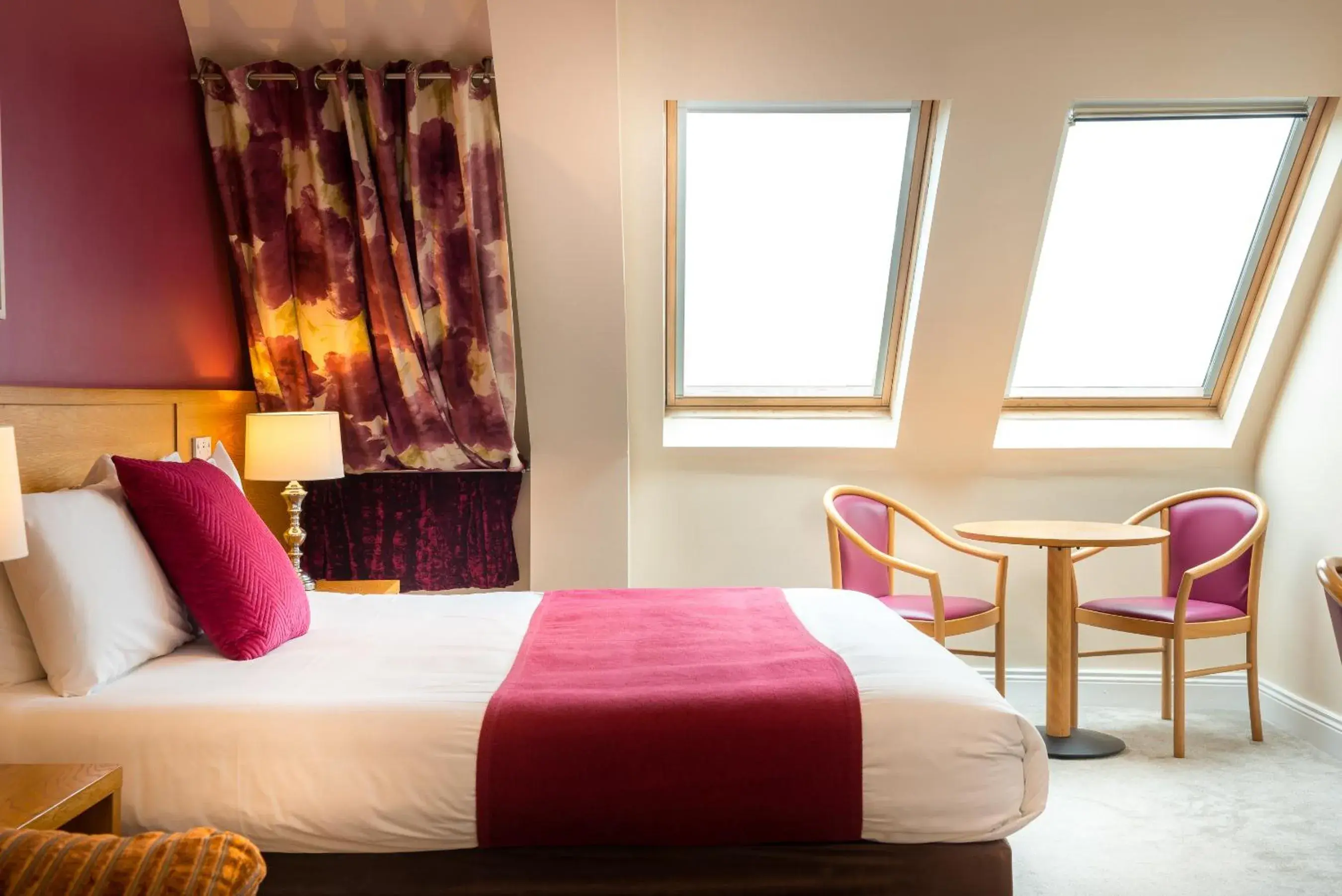 Bedroom, Bed in Hotel Ceann Sibeal Bedroom, Bed in Hotel Ceann Sibeal