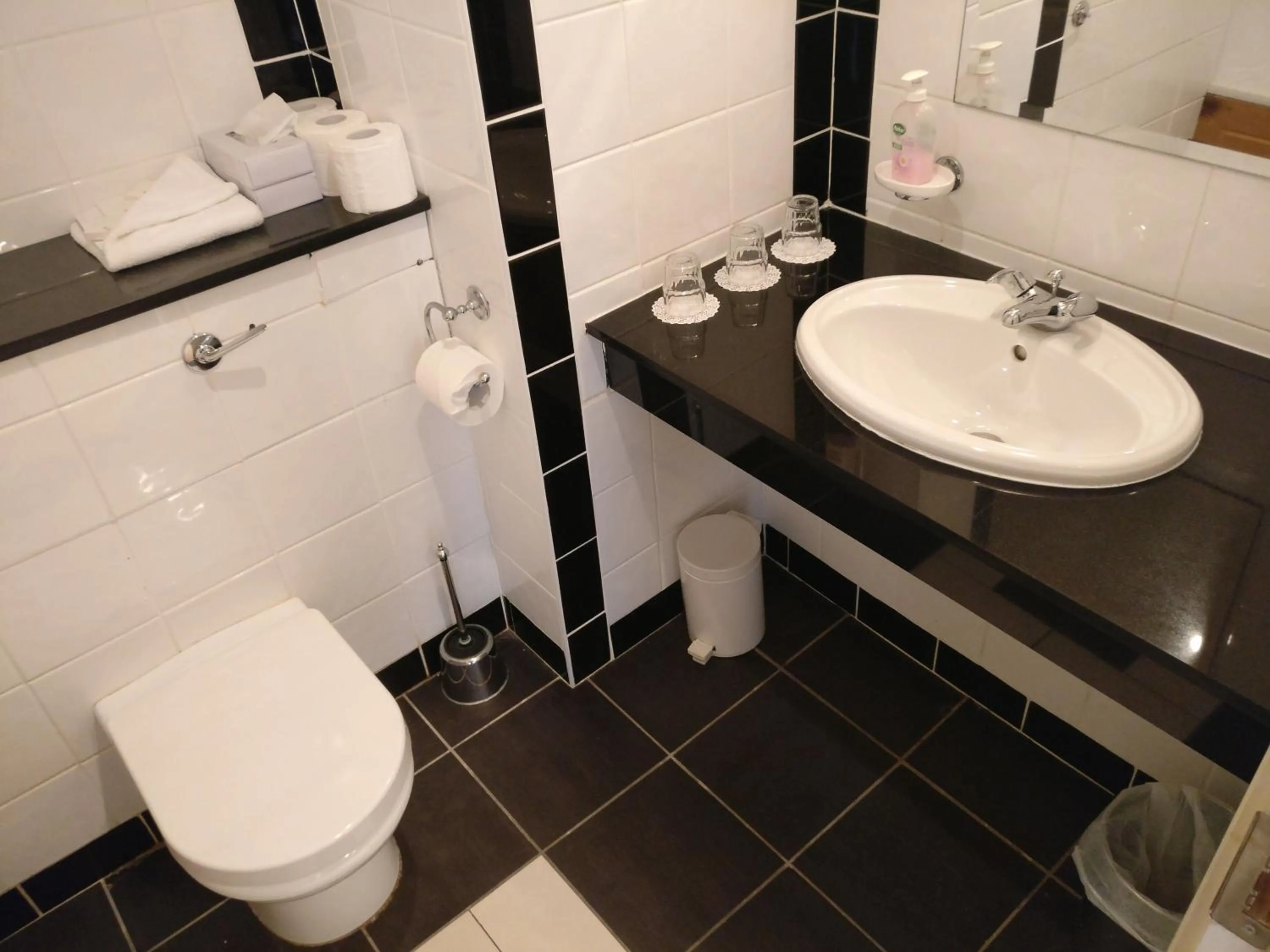 Bathroom in Hotel Ceann Sibeal