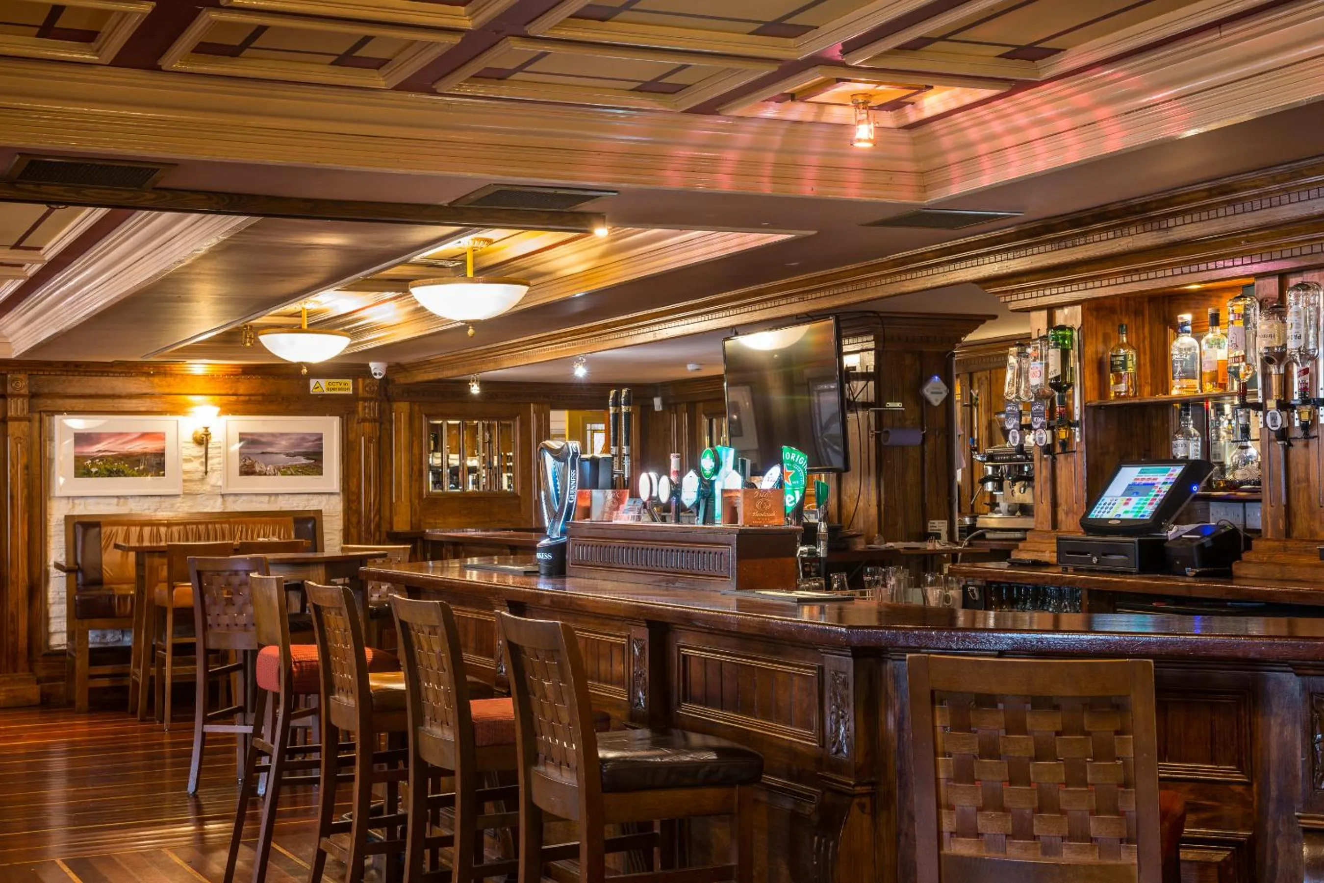 Restaurant/places to eat in Hotel Ceann Sibeal