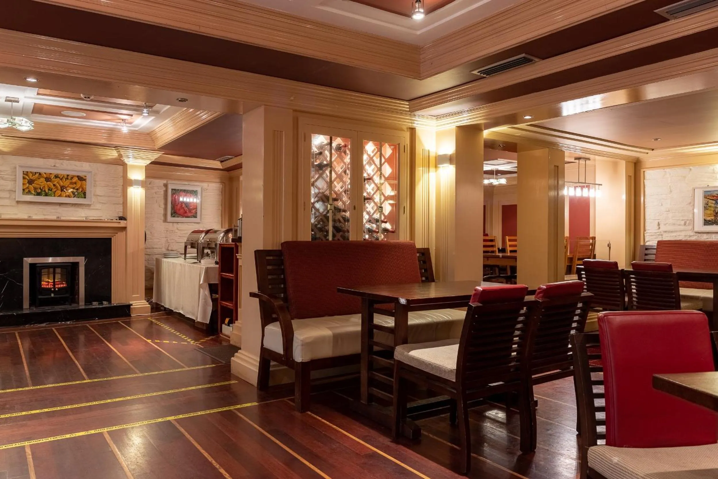 Restaurant/places to eat in Hotel Ceann Sibeal