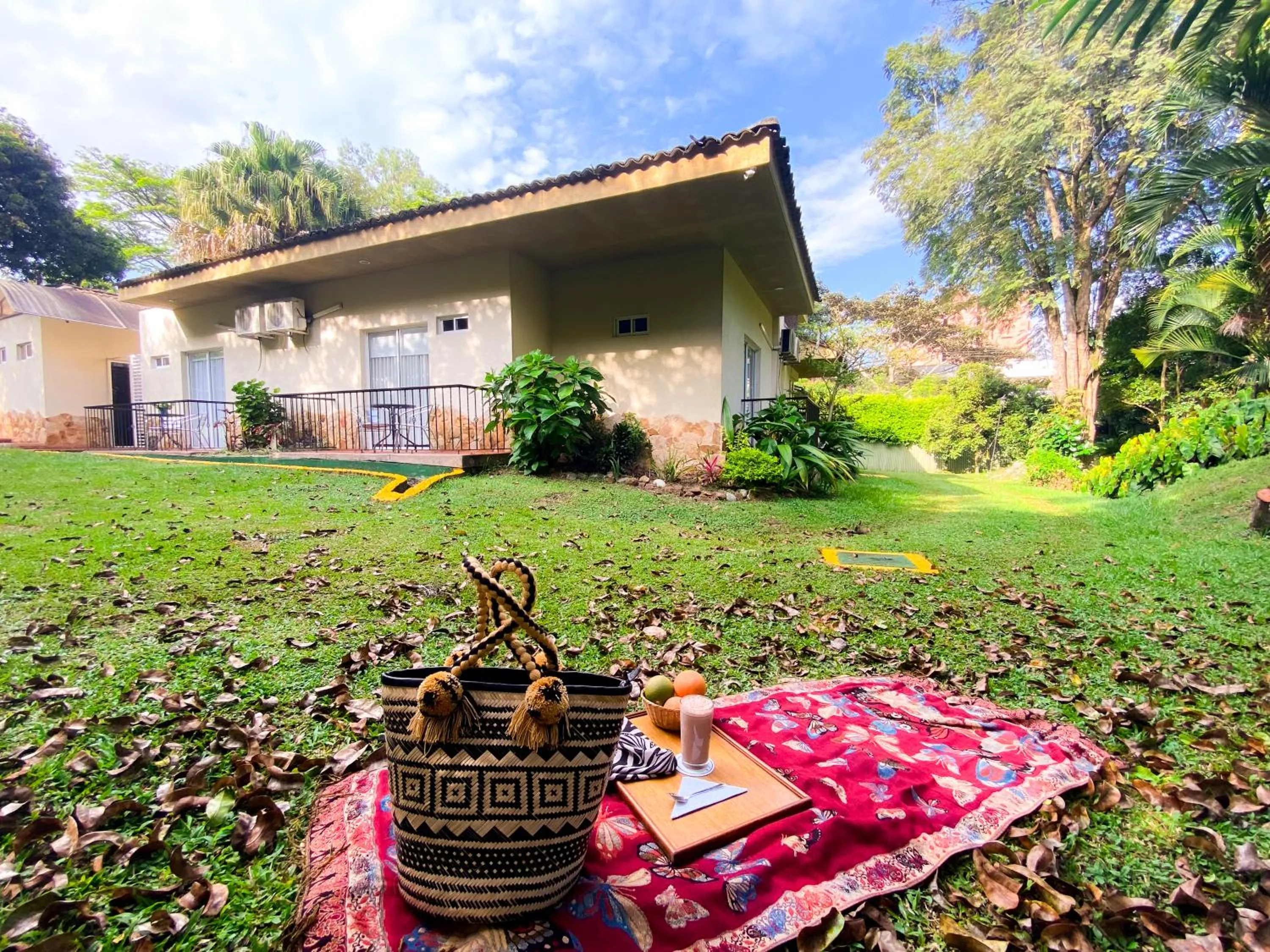 Property building in Hotel Campestre Santa Monica Pance