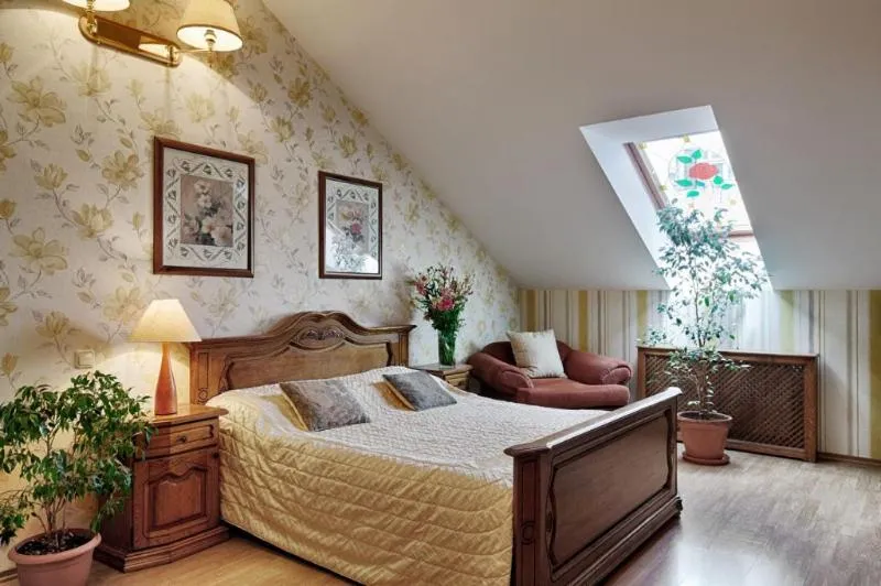 Bed in Khreschatyk Suites