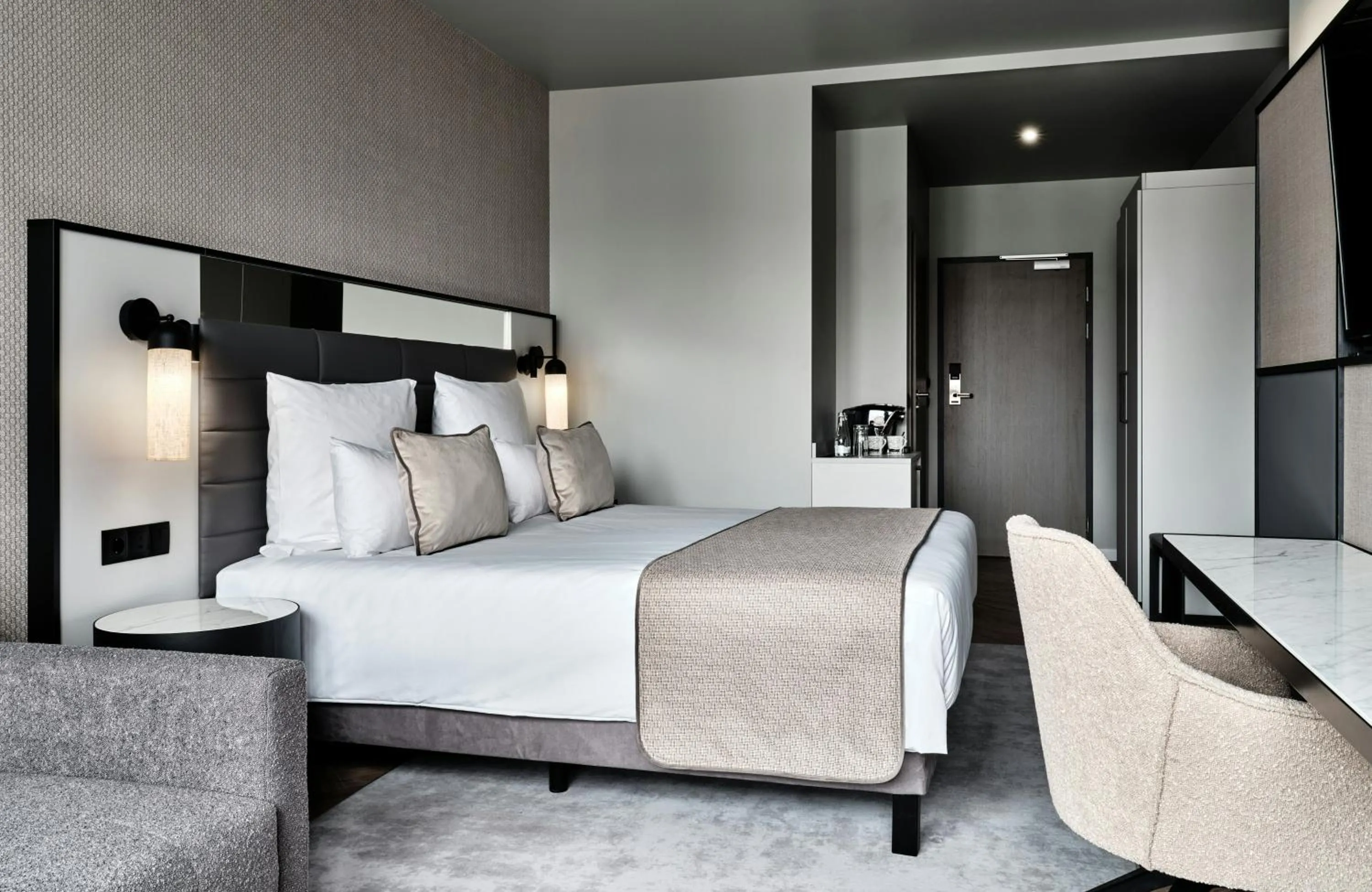 Photo of the whole room, Bed in Leonardo Royal Hotel Warsaw