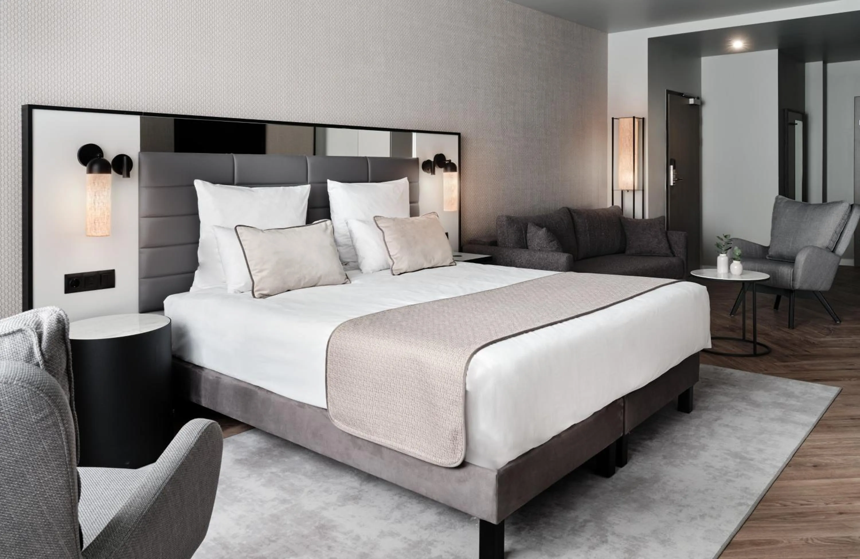 Photo of the whole room, Bed in Leonardo Royal Hotel Warsaw