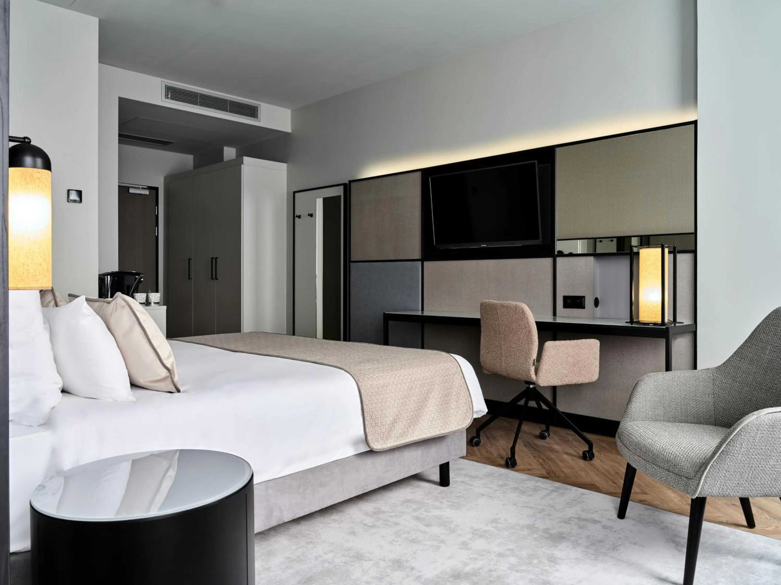 Photo of the whole room, Bed in Leonardo Royal Hotel Warsaw