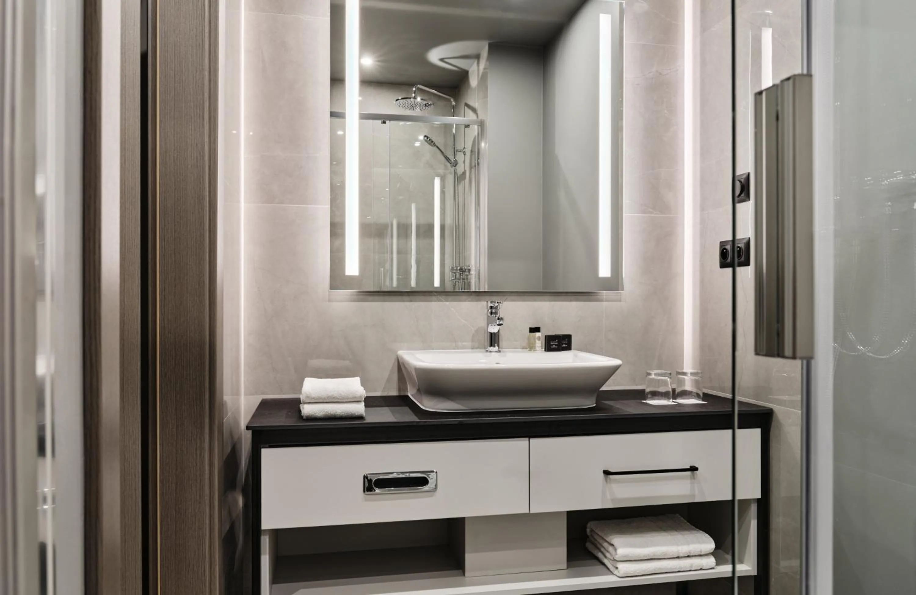 Bathroom in Leonardo Royal Hotel Warsaw