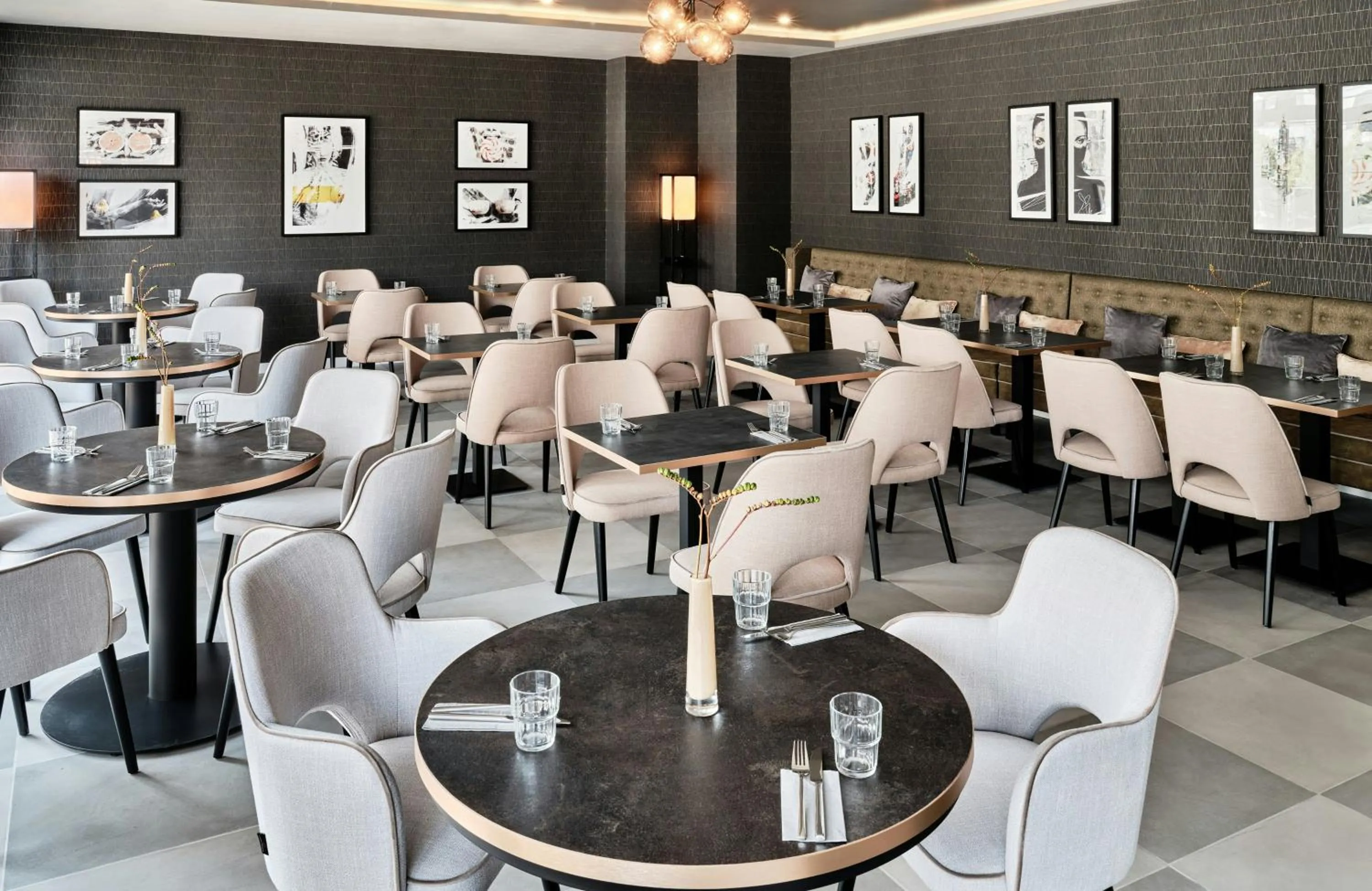 Buffet breakfast in Leonardo Royal Hotel Warsaw