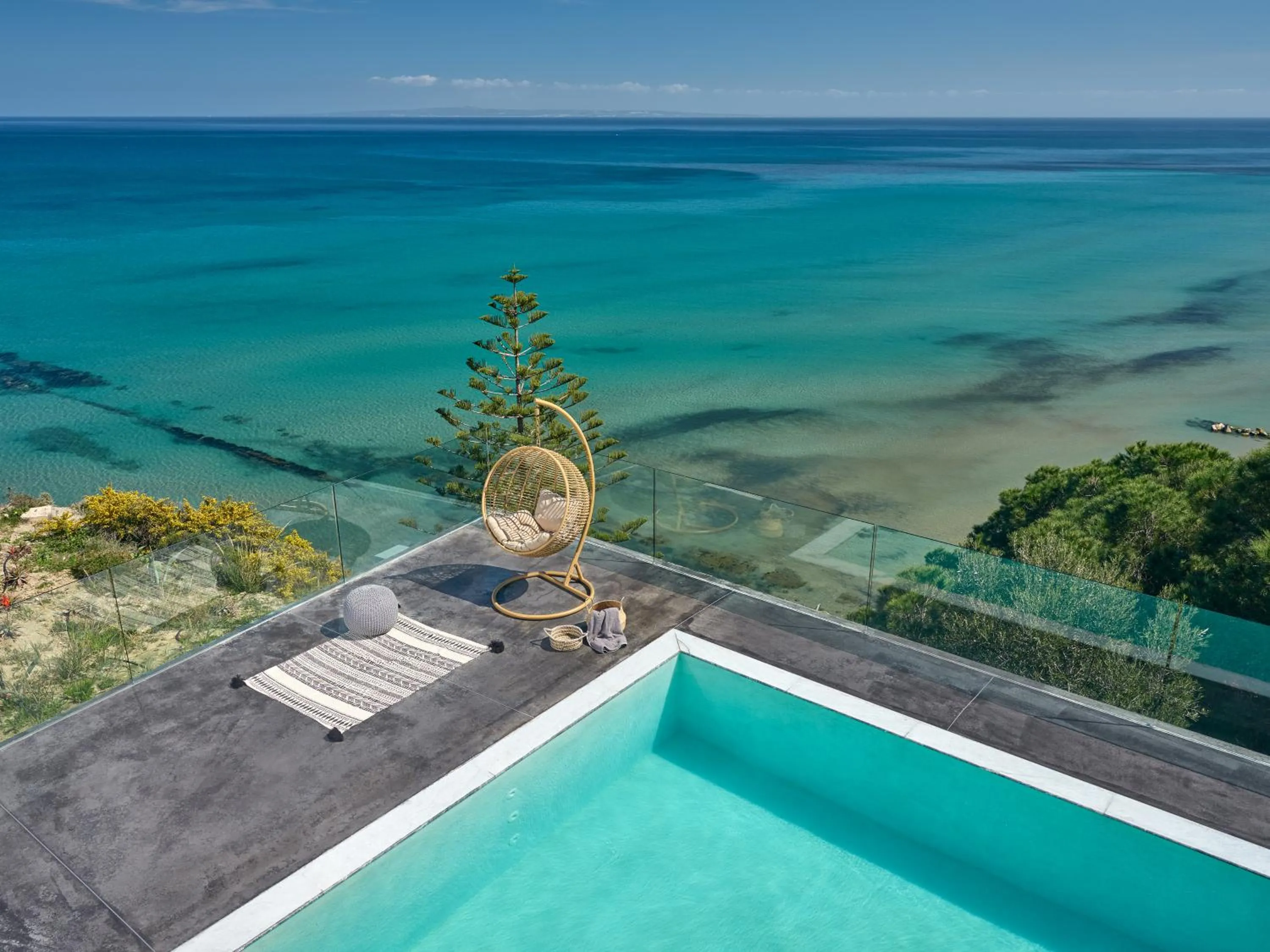 Hot Tub in Sueño LUXURY VILLA, in Argasi 180 Iconic Sea View