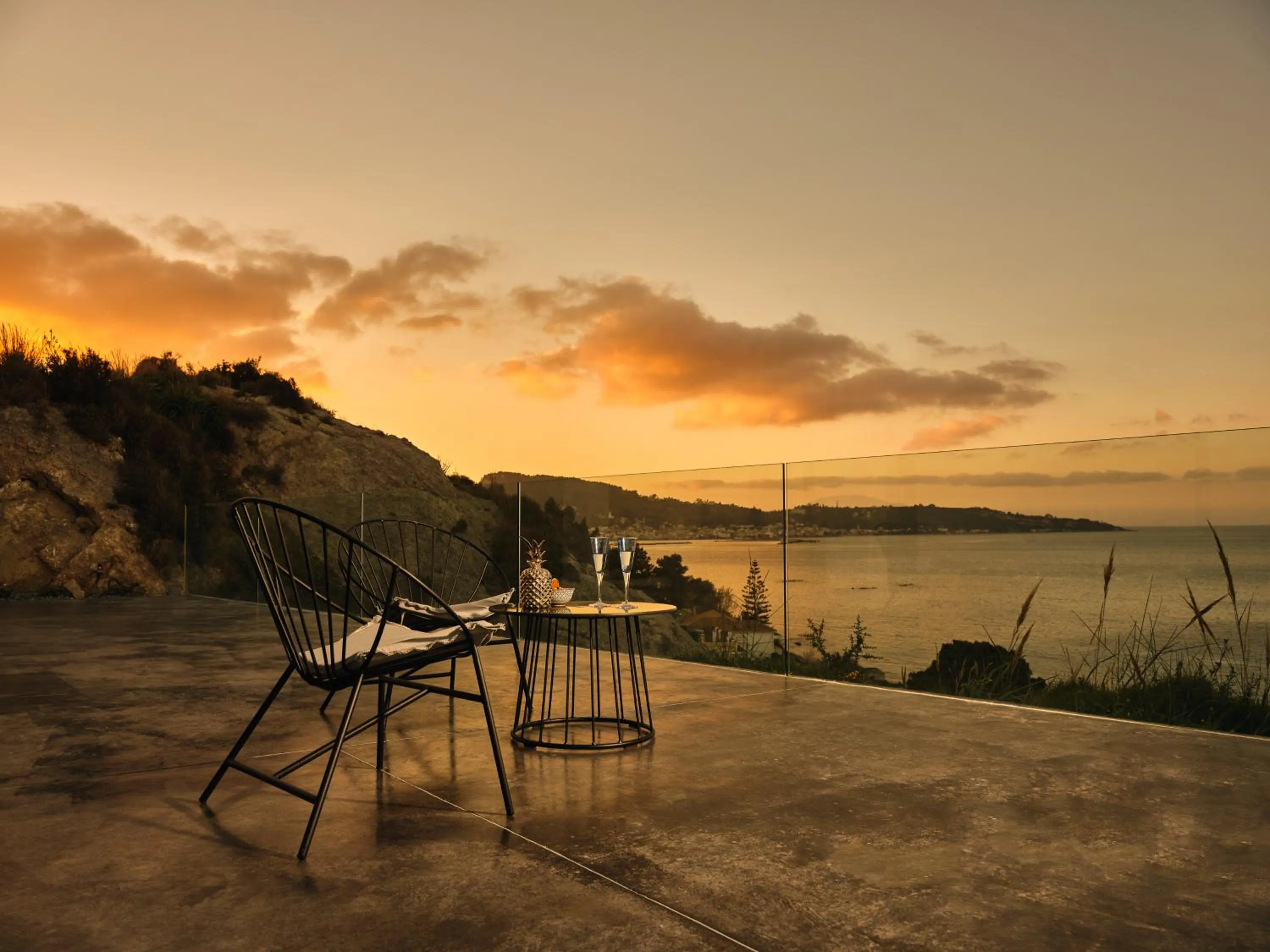 Day in Sueño LUXURY VILLA, in Argasi 180 Iconic Sea View